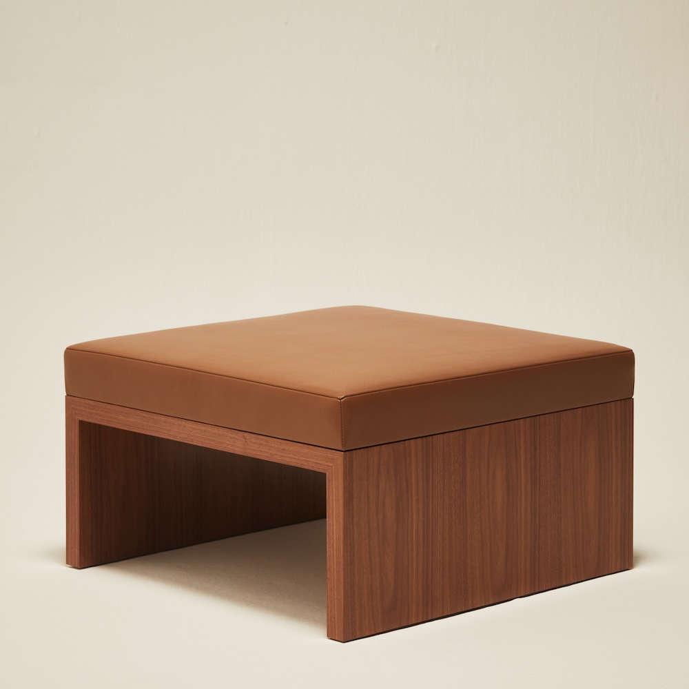 Continuous lounge chair, alternate view 20 - Carlyle Collective