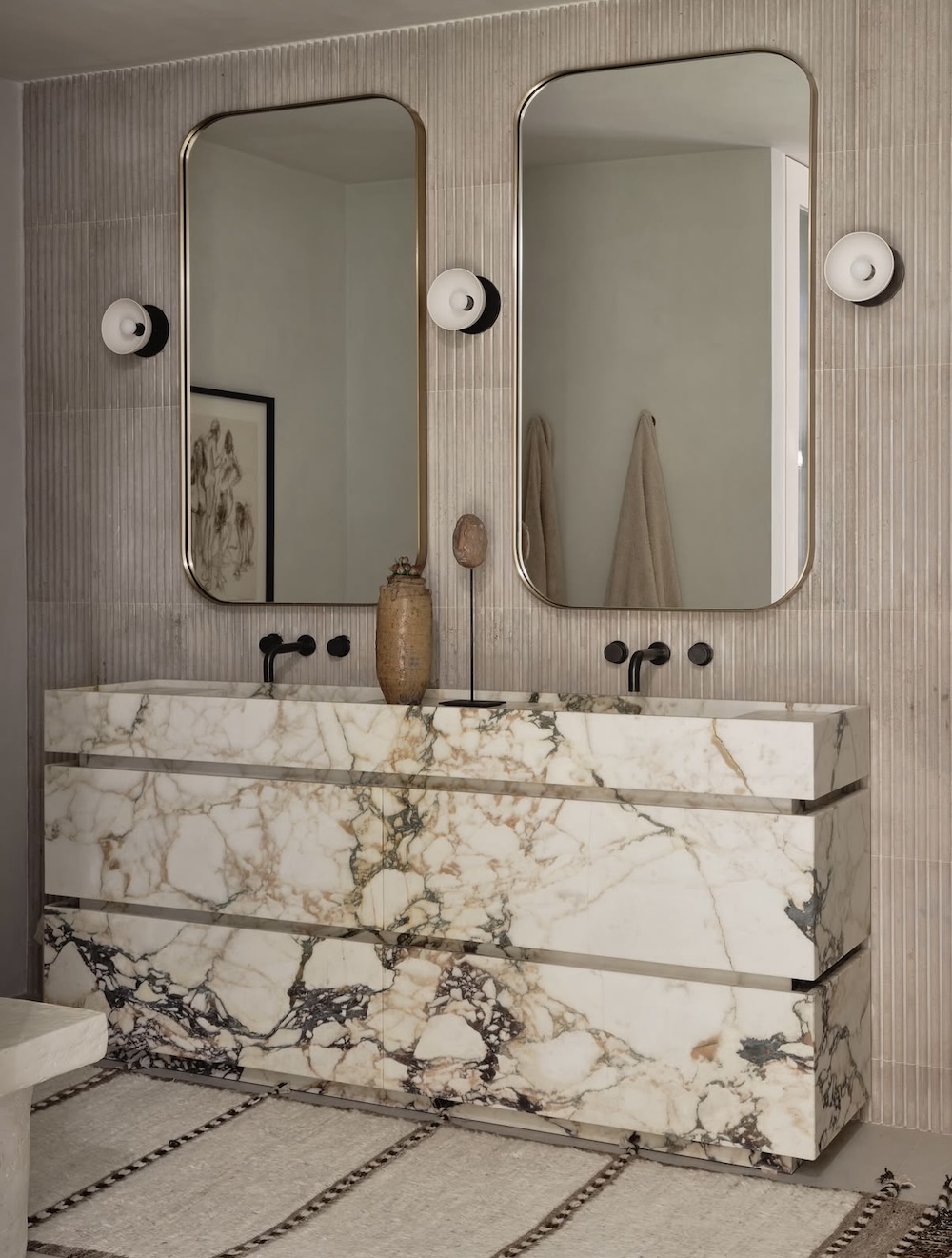 Alexis bathroom vanity, alternate view 3 - Carlyle Collective