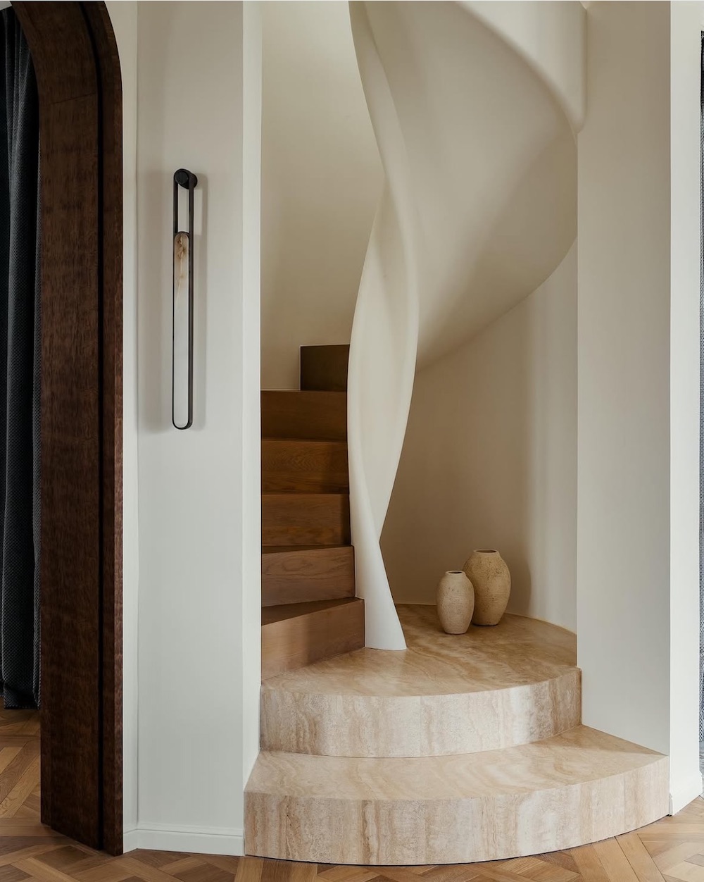 Khipan wall sconce, alternate view 2 - Carlyle Collective