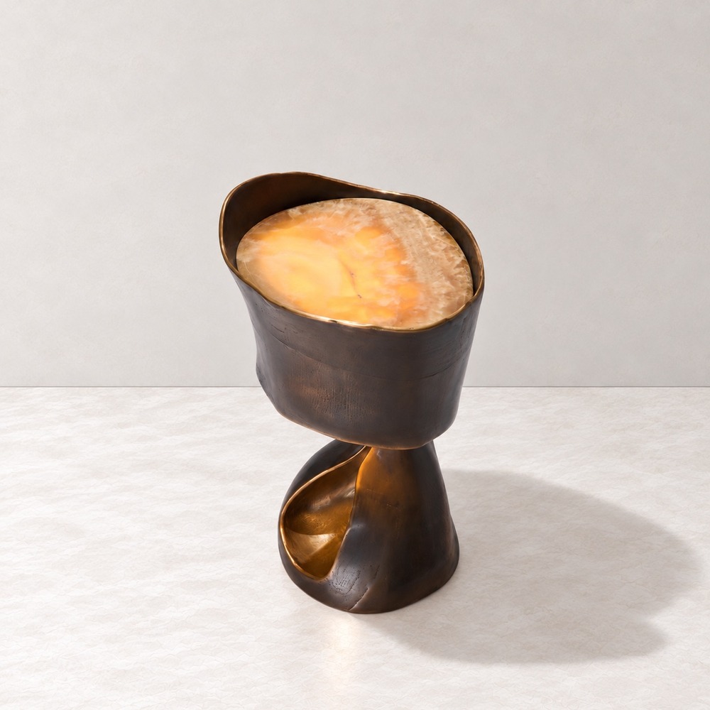 Mira lamp, alternate view 3 - Carlyle Collective