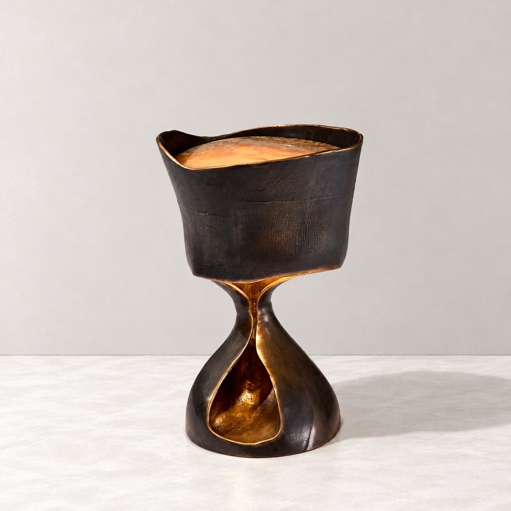 Mira lamp, alternate view 2 - Carlyle Collective