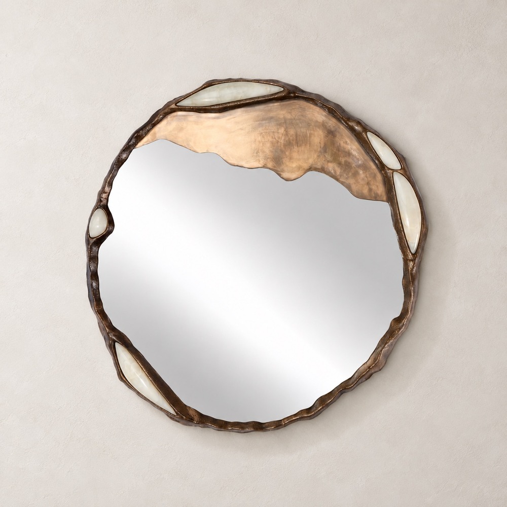 Ornate mirror, alternate view 4 - Carlyle Collective