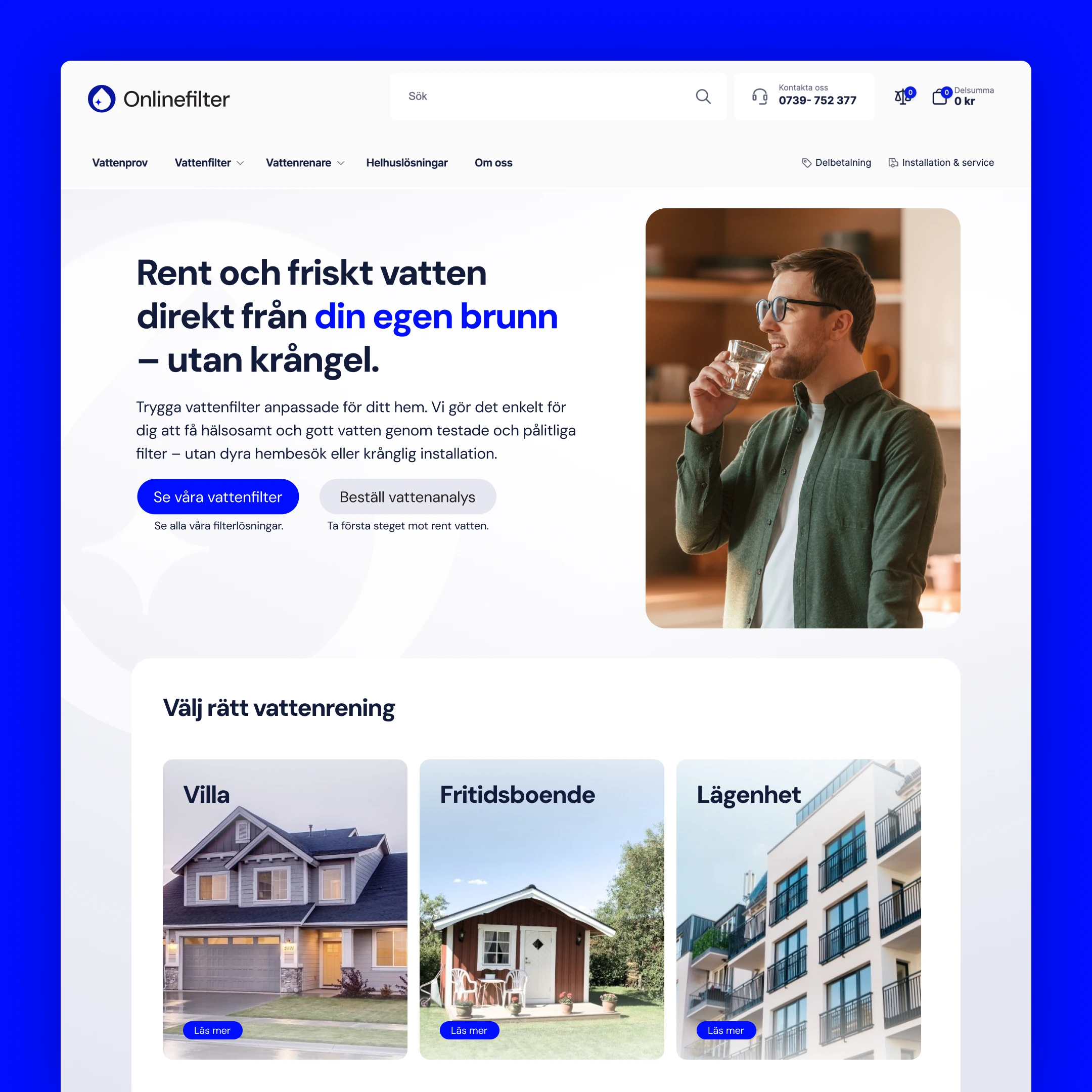 En vy över en hemsida i en dator. Mot en blå bakgrund.