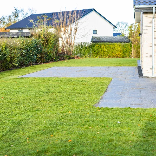 Nylagt rullegræsplæne