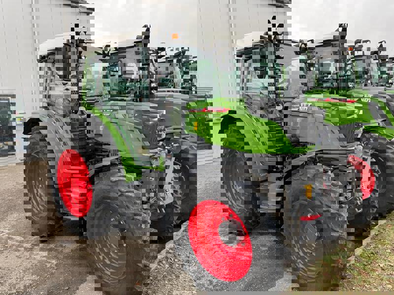 Traktor Fendt 211 Vario Gen 3