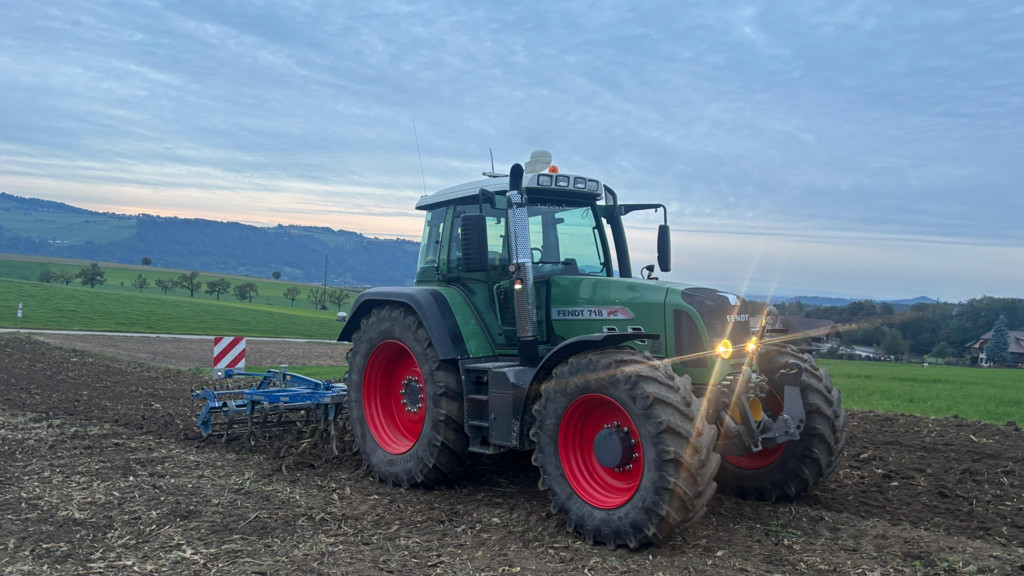 Fendt 718 Vario Com III