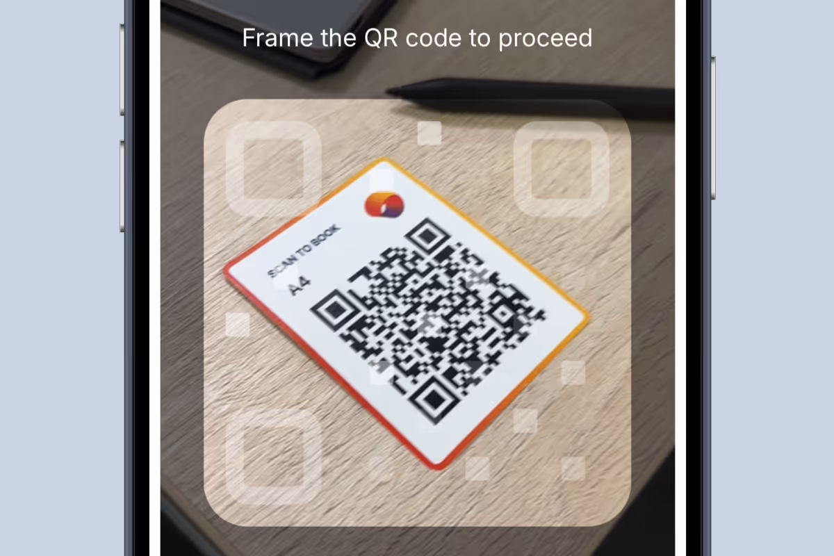 QR code inquadrato dallo smartphone