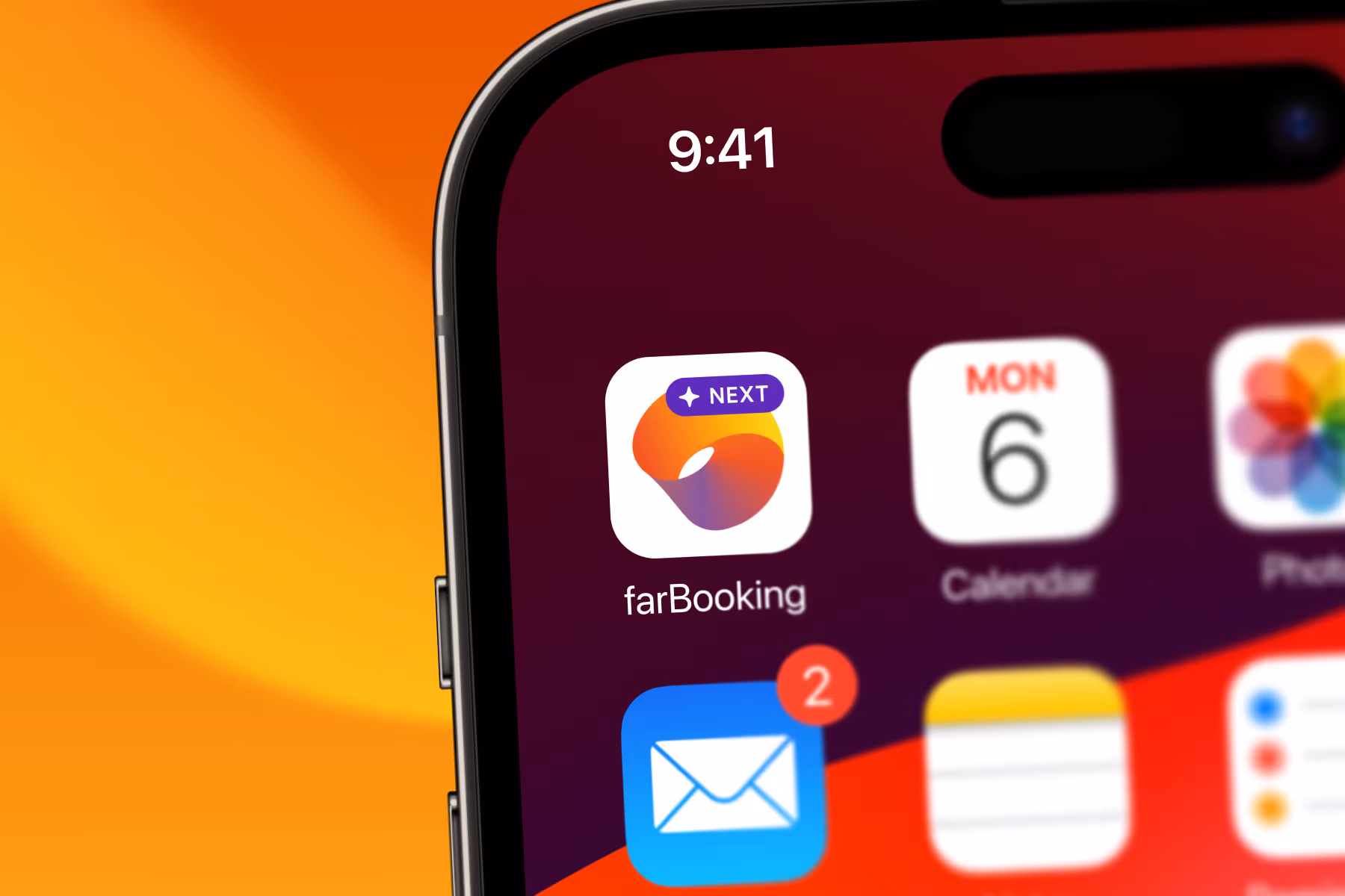 smartphone con l'icona dell'app farBooking