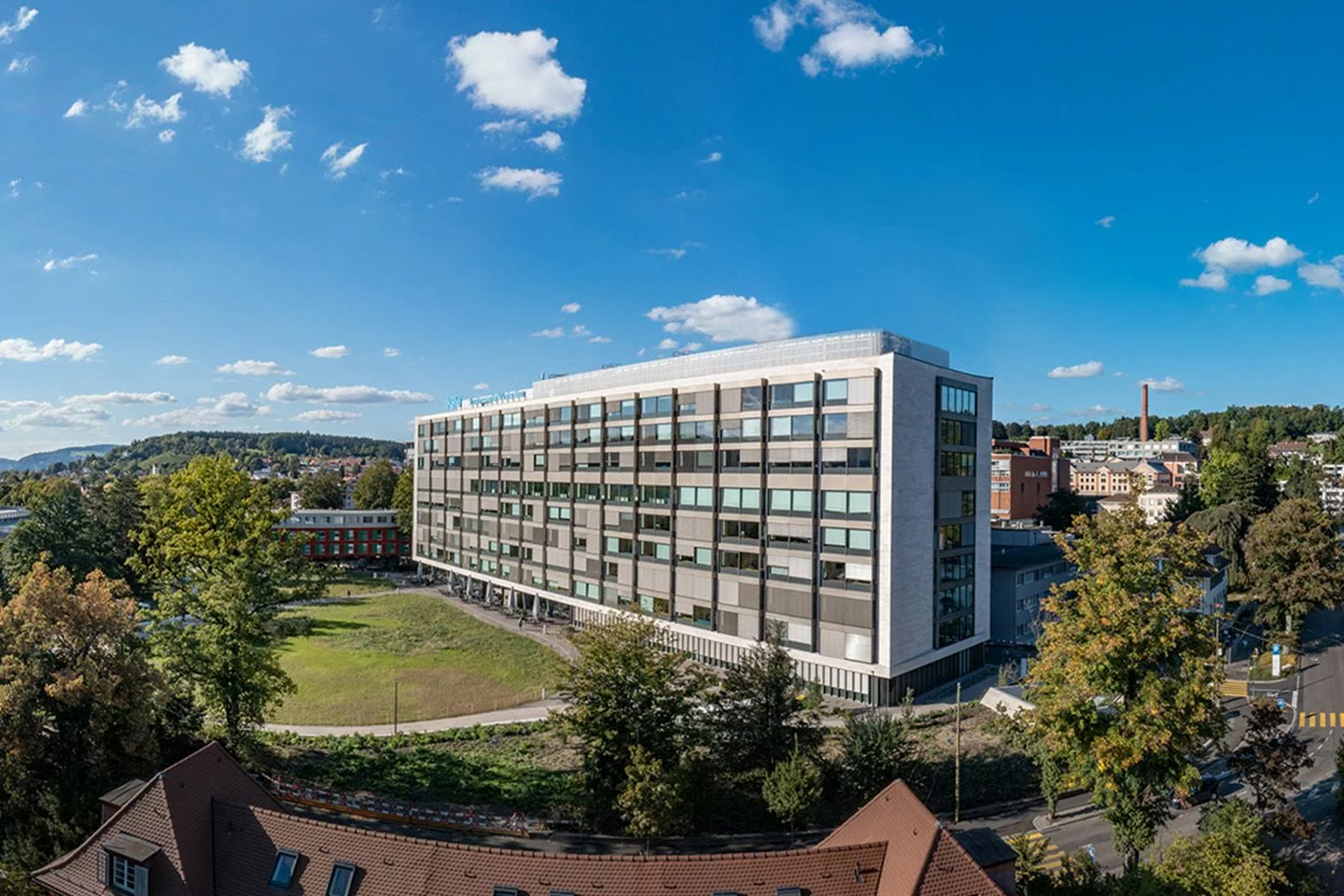 Main building of the Cantonal Hospital Winterthur KSW