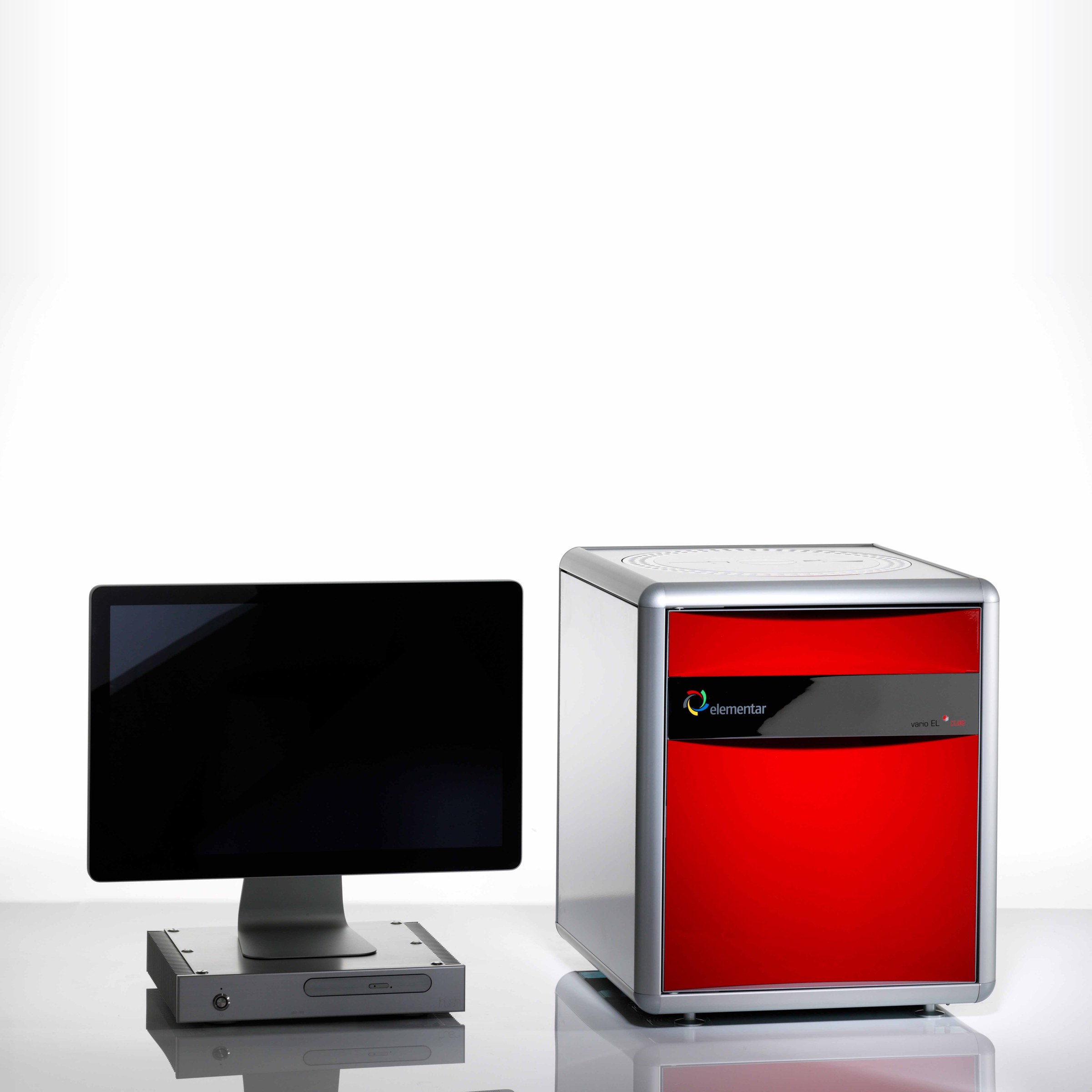 Elementar vario EL cube ve kontrol bilgisayarı