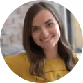 Maddy Schultz headshot