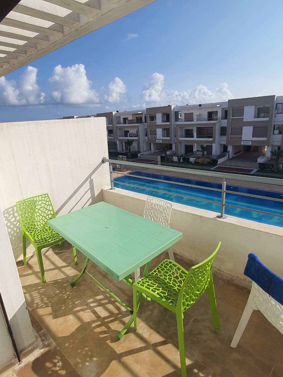 Appartement à Louer - El Mansouria - 87 m²