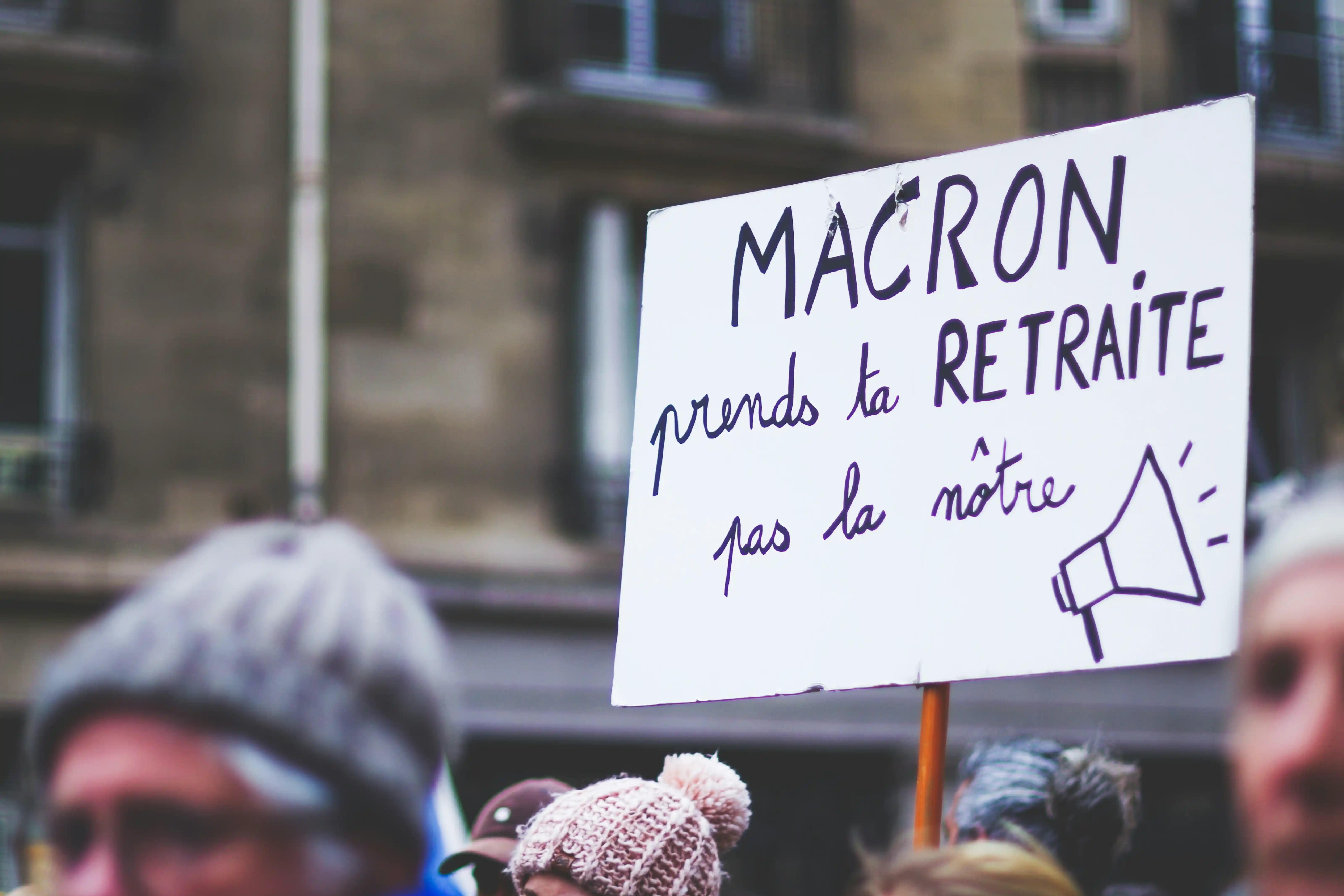 La course aux municipales s’intensifie sur les réseaux sociaux. Entre prises de parole, bad buzz : on décrypte. 