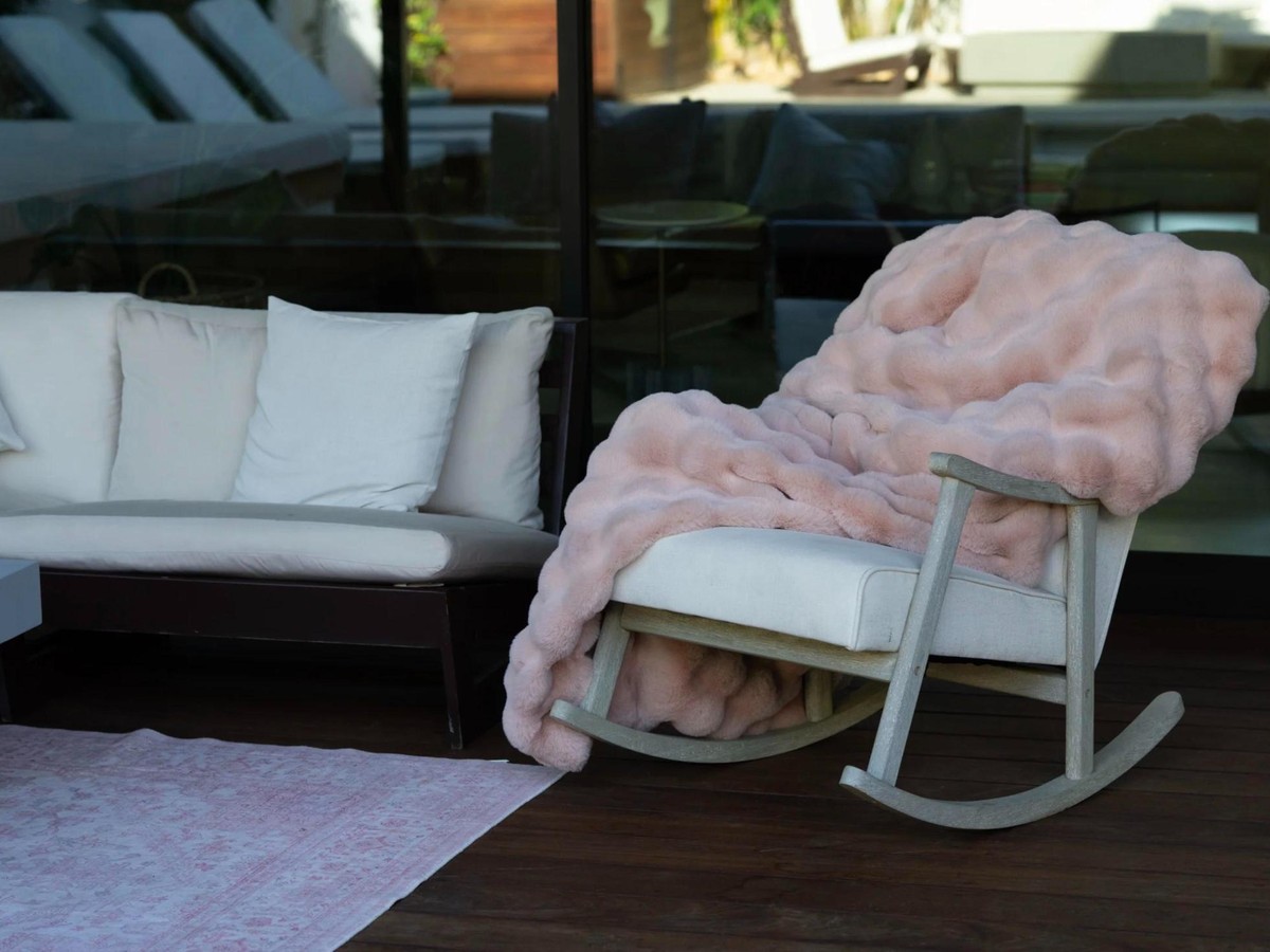 Anara Blankets project image 4