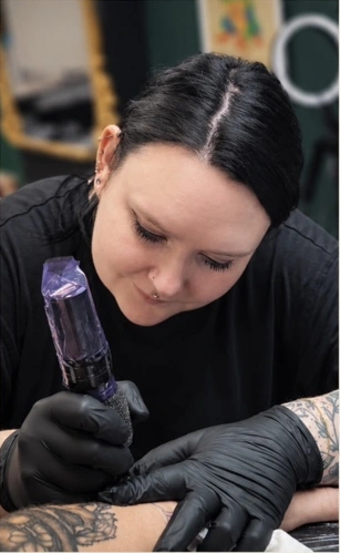 April Foreacre at Carvin Ink