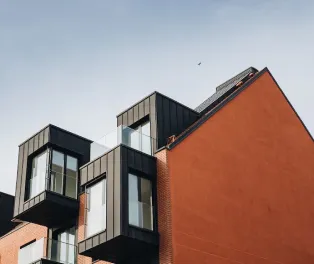 Building Image