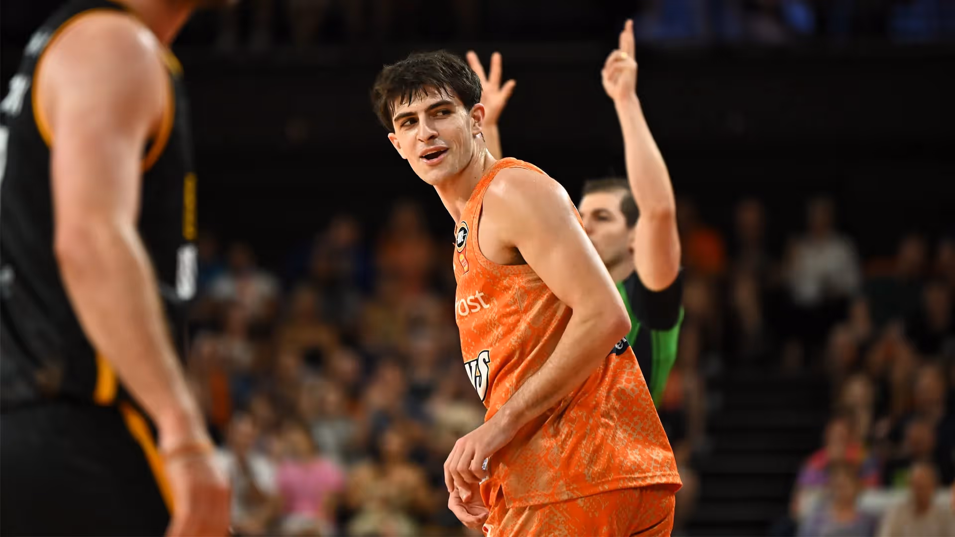 Armstrong thankful to Taipans, Forde