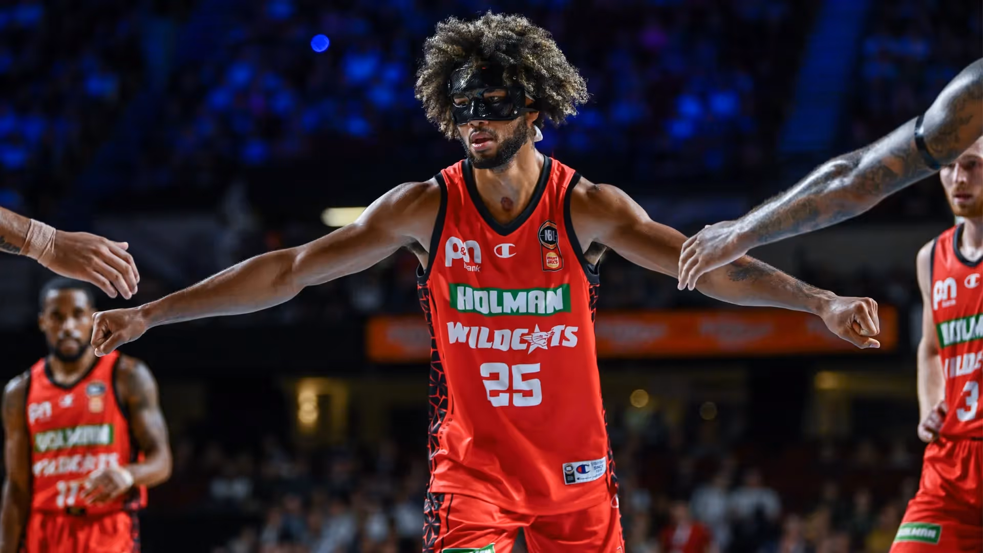 Wildcats dominate 36ers in Adelaide