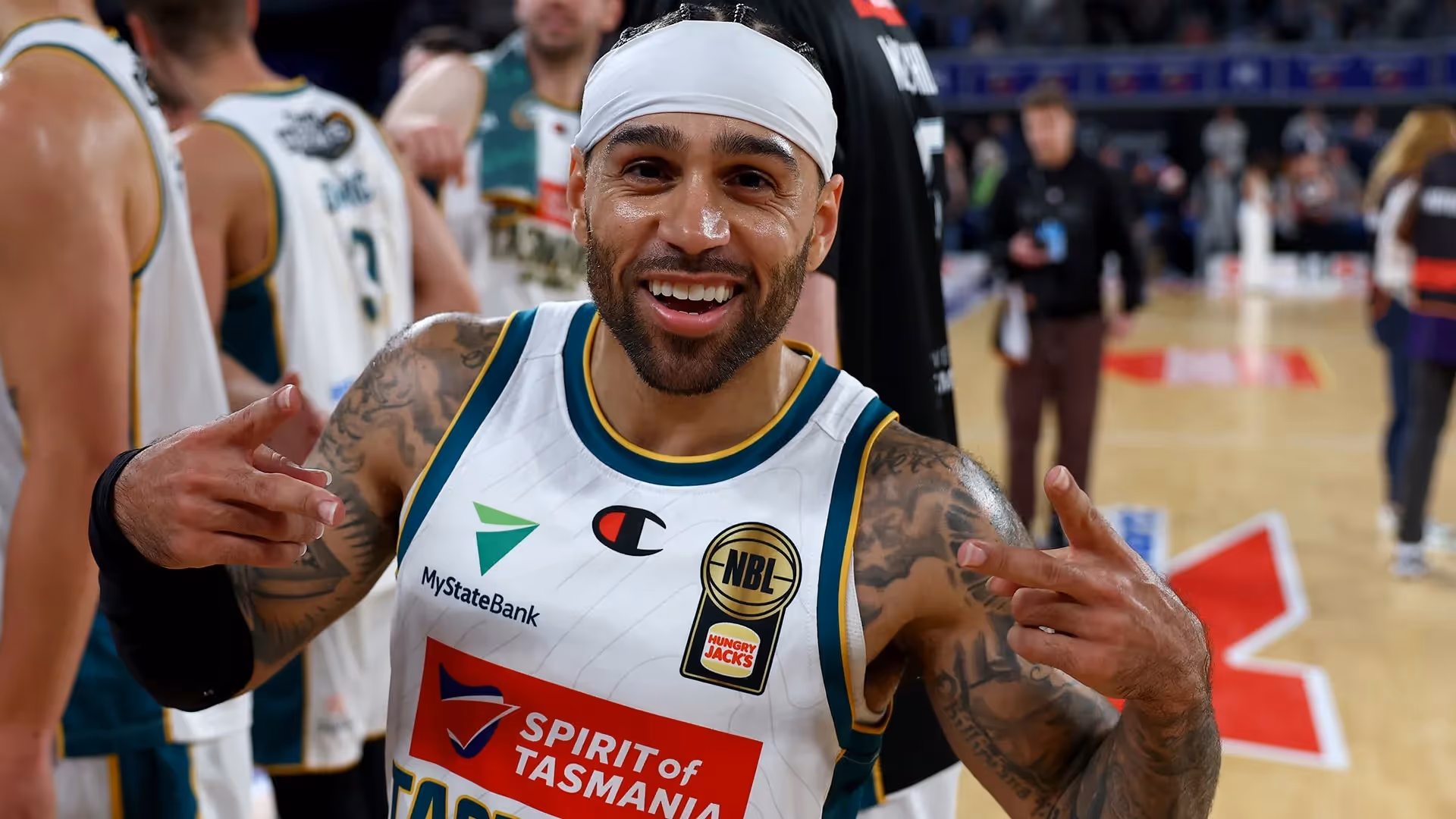 JackJumpers beat United for sixth straight