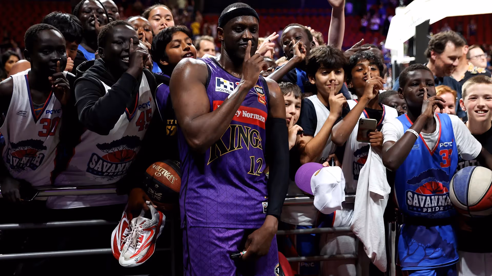 Noi sparks Kings to big home win