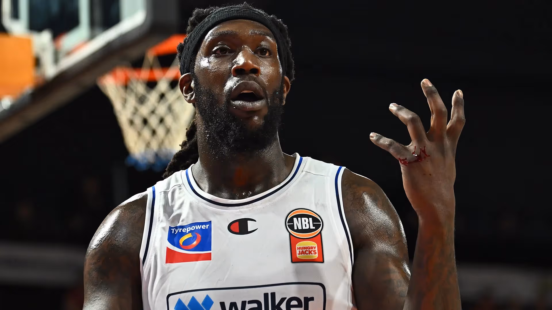 Harrell, Cooks battle "gonna be great"