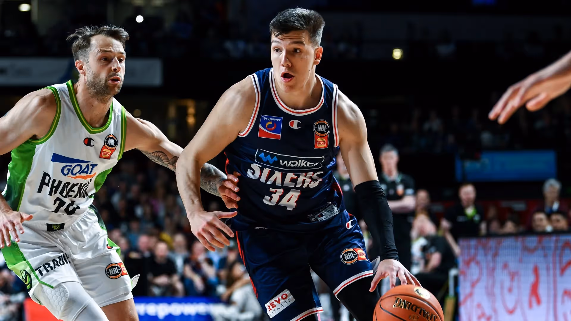 Humphries fires as 36ers open account