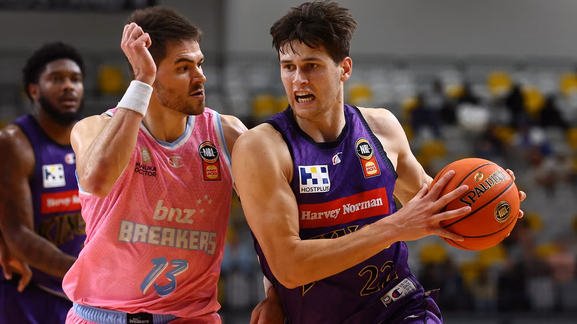 Toohey excites in dramatic Kings win