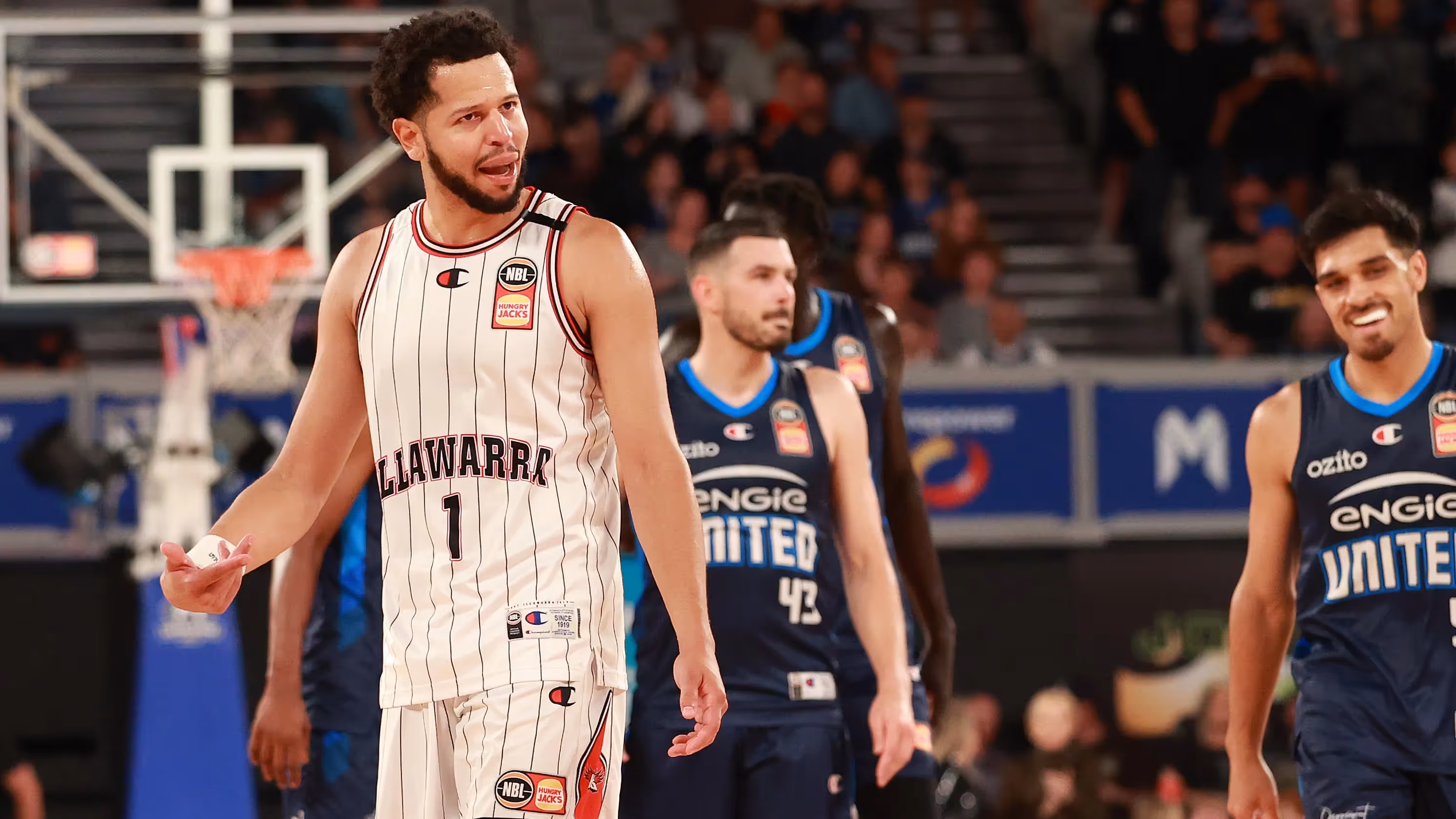 REPORT: Hawks favourite inks new deal