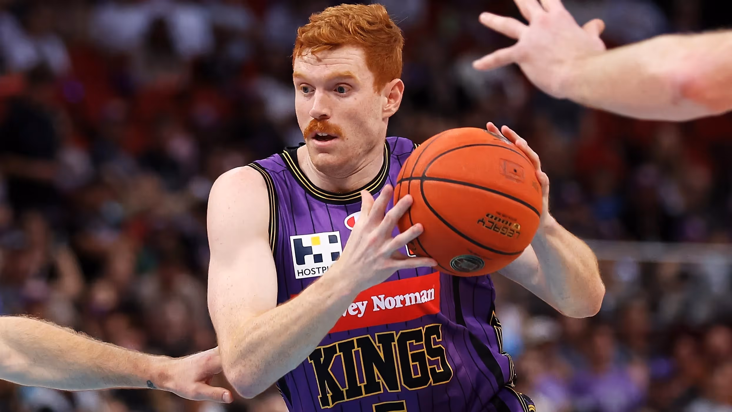 Glover opens up on Sydney departure