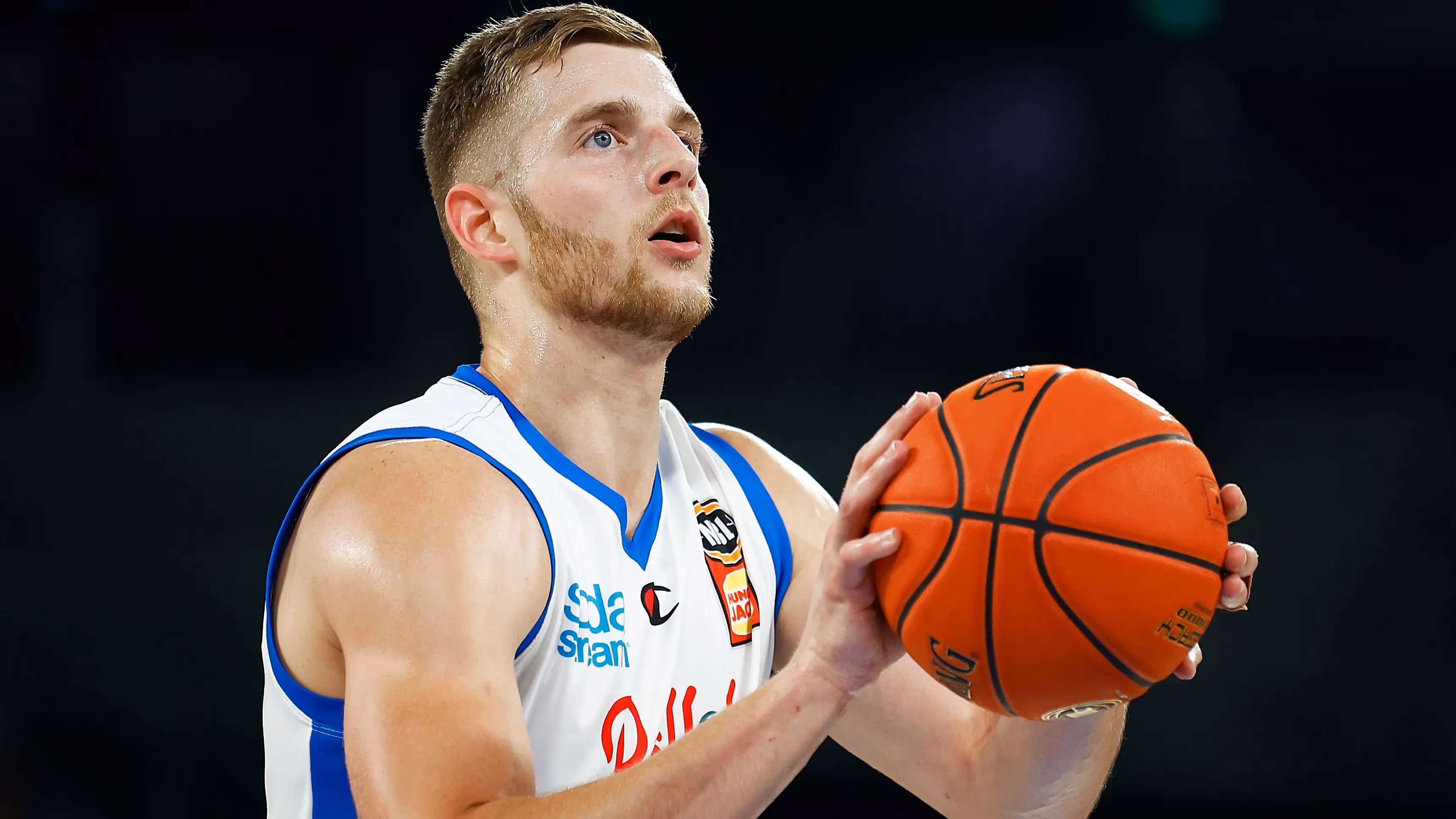 White open to Melbourne return