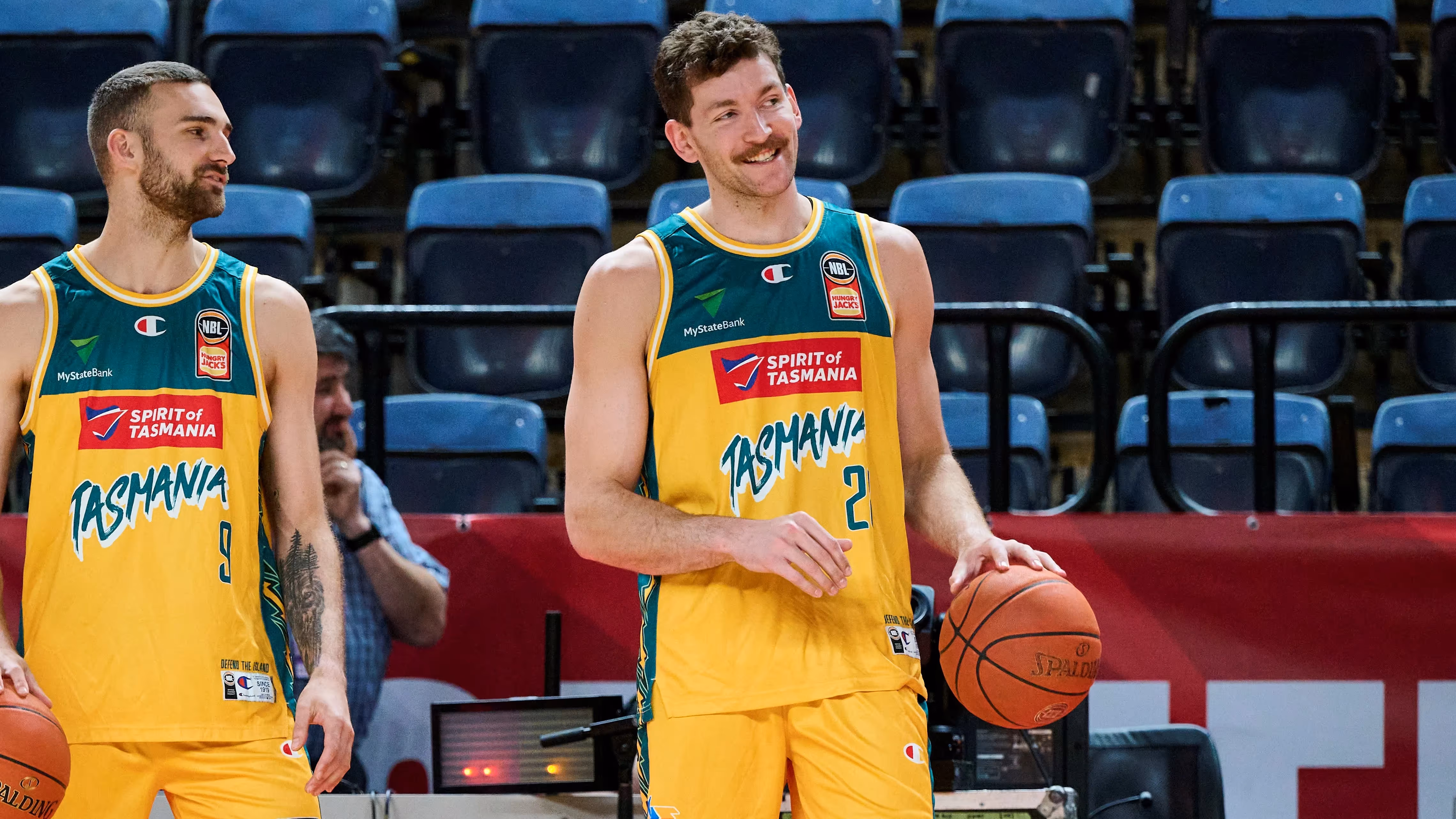 'No pressure' on underperforming Magnay