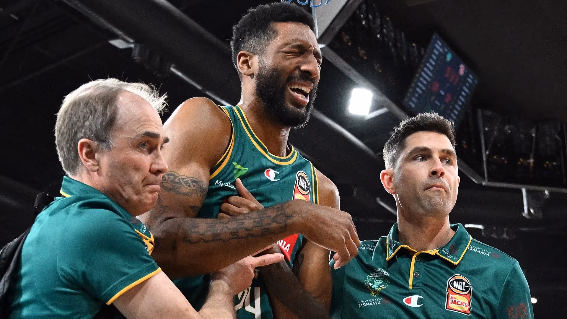 Lee injury "more of a scare": Roth