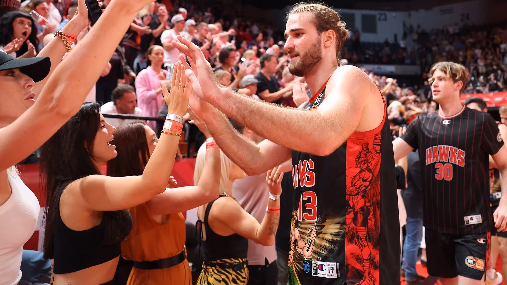 Rucker praises Hawks trio
