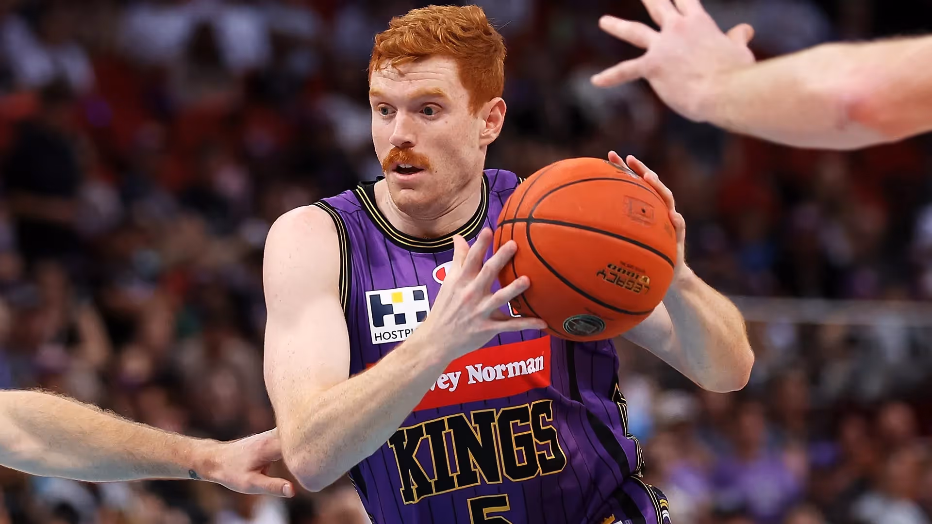 Glover determined to control Kings' fate