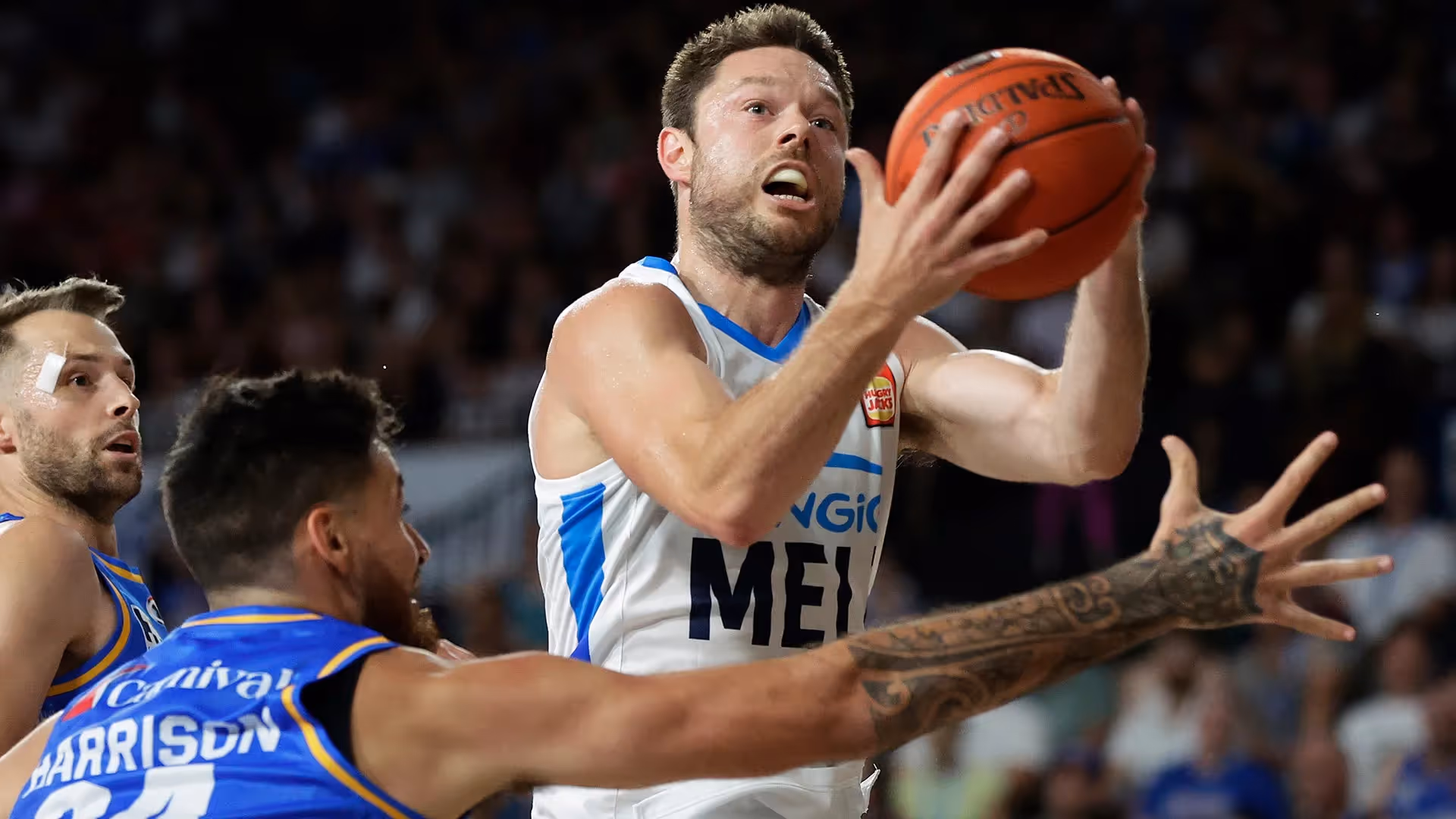 Melbourne locks in top two