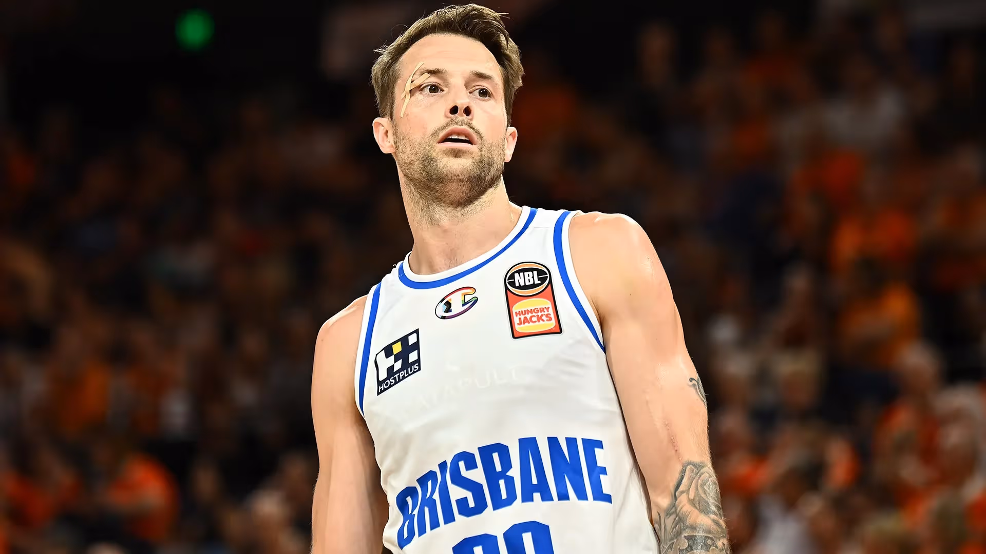 Schueller praises road warriors
