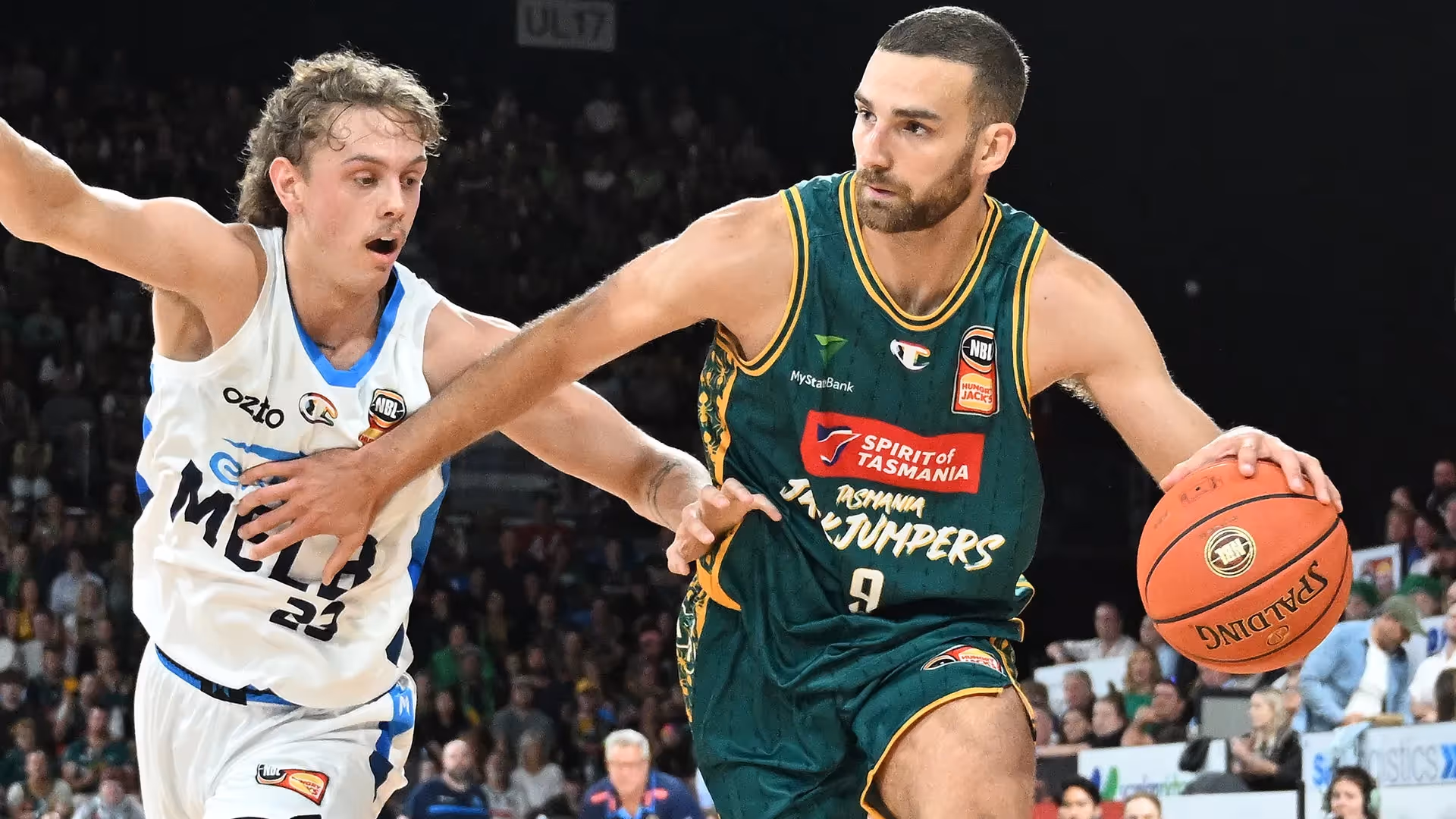 JackJumpers make statement with big win over United