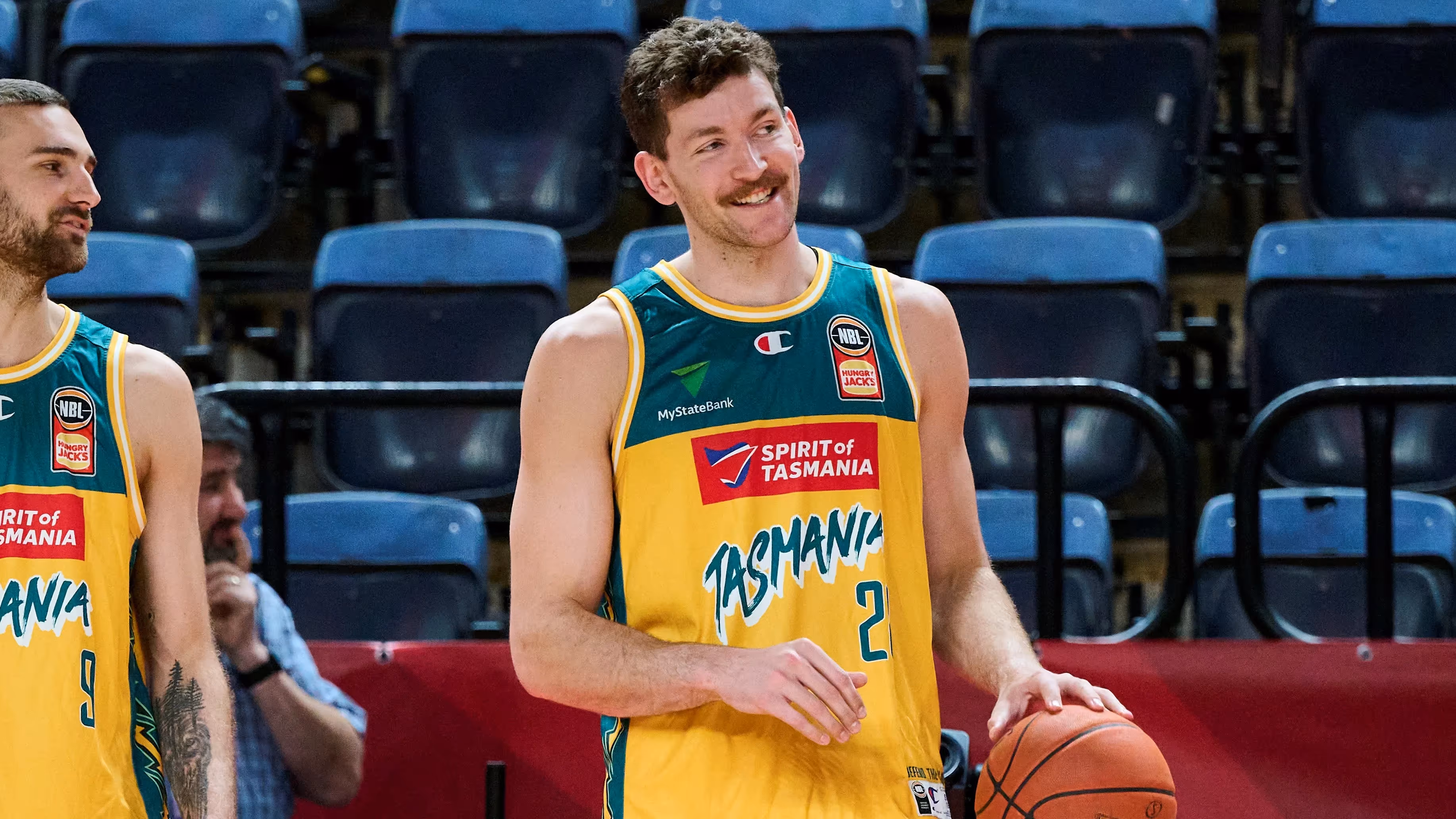 Magnay urges Tassie to “be better”