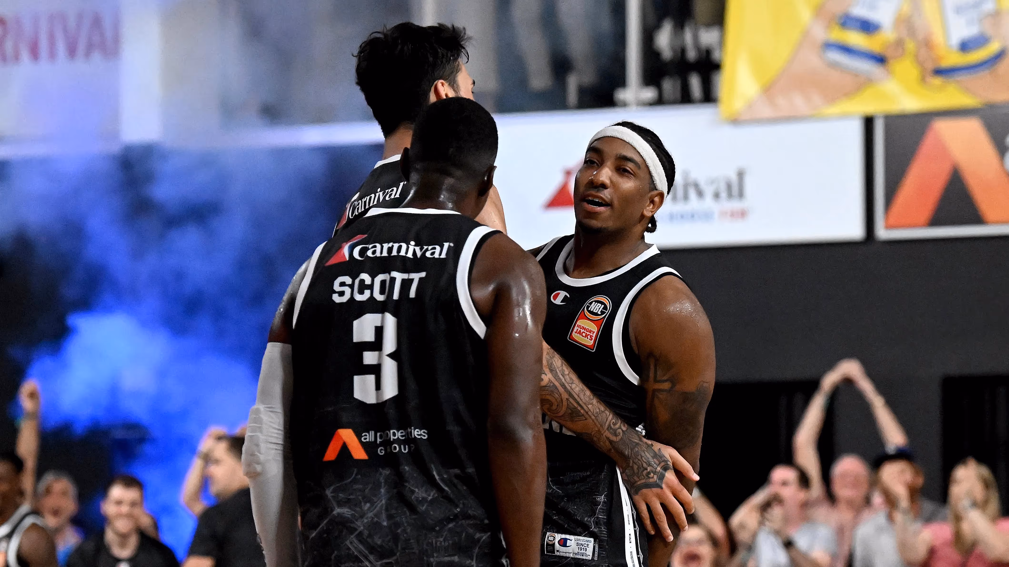 Smith hits match-winner as Bullets pip JackJumpers