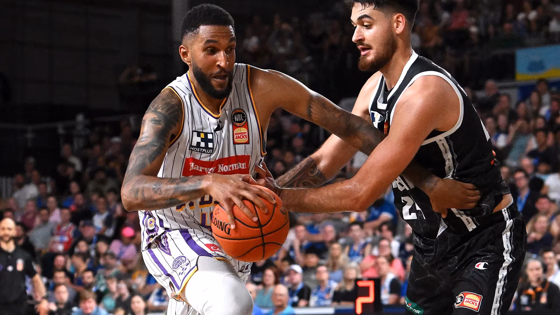 Bolden finds touch, Kings take down Bullets