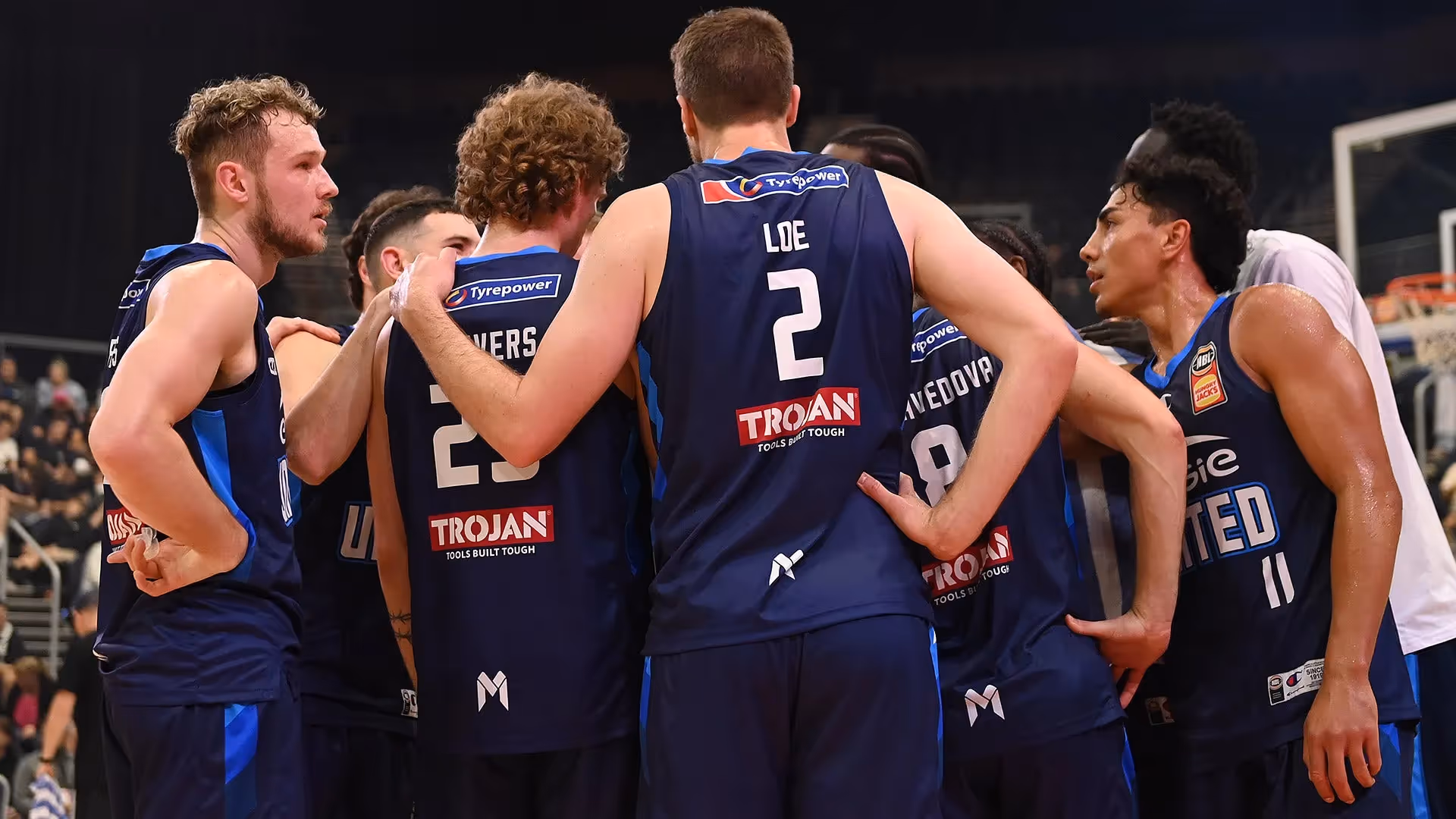 Melbourne claims Blitz honours