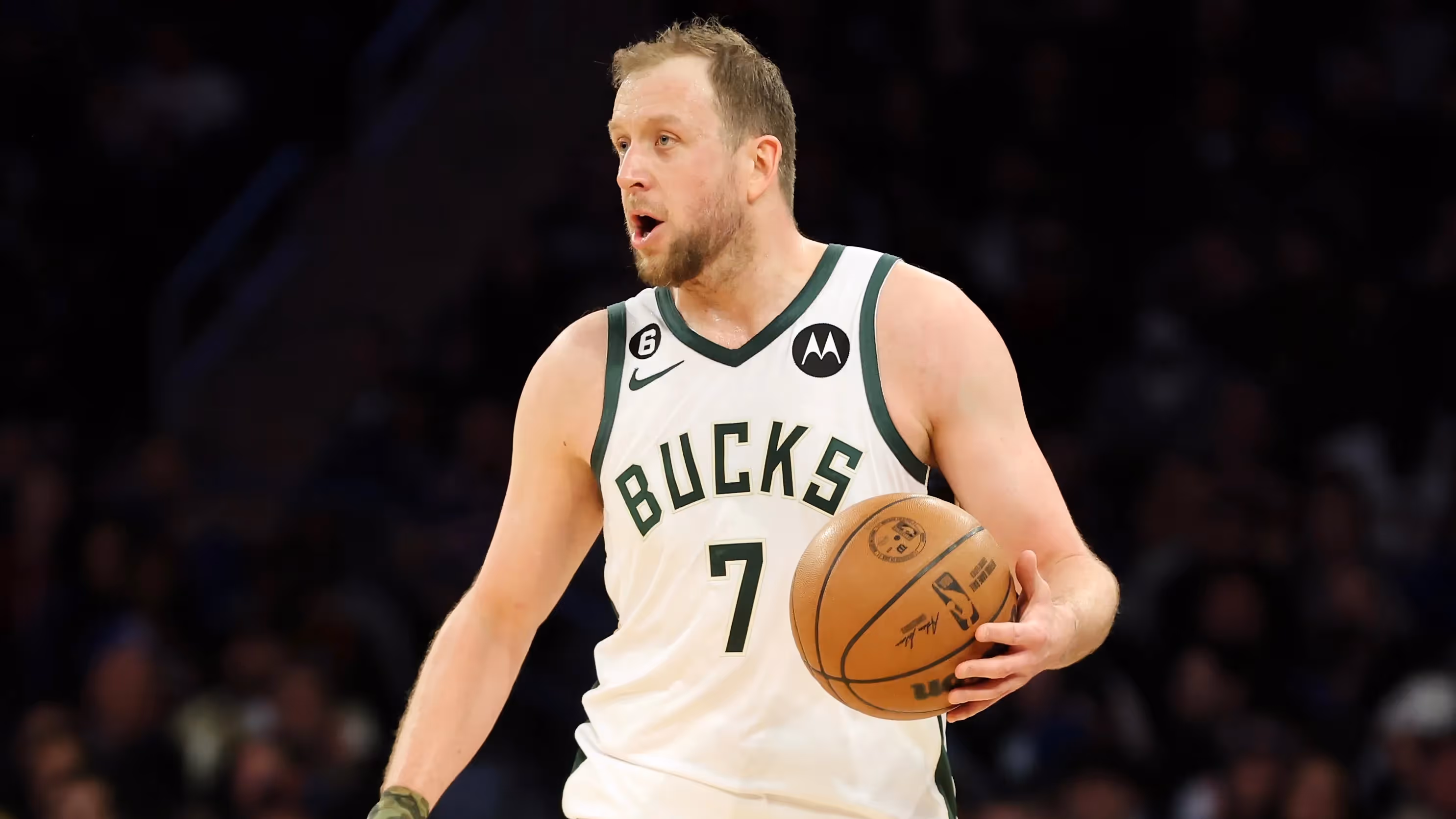 Ingles Lauds Australian Rise