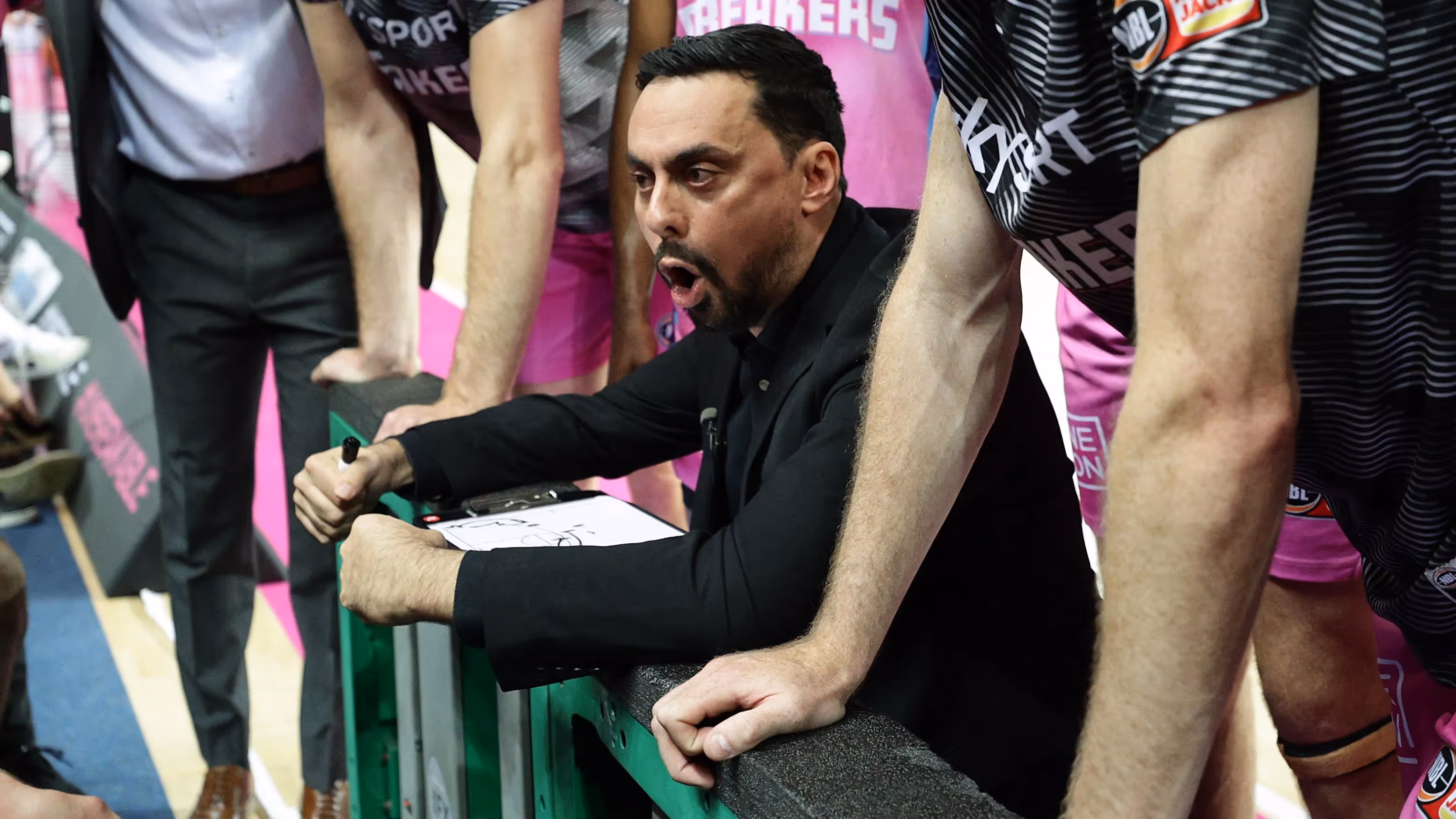 Maor Backs Breakers to Play Less 'Hero Ball'