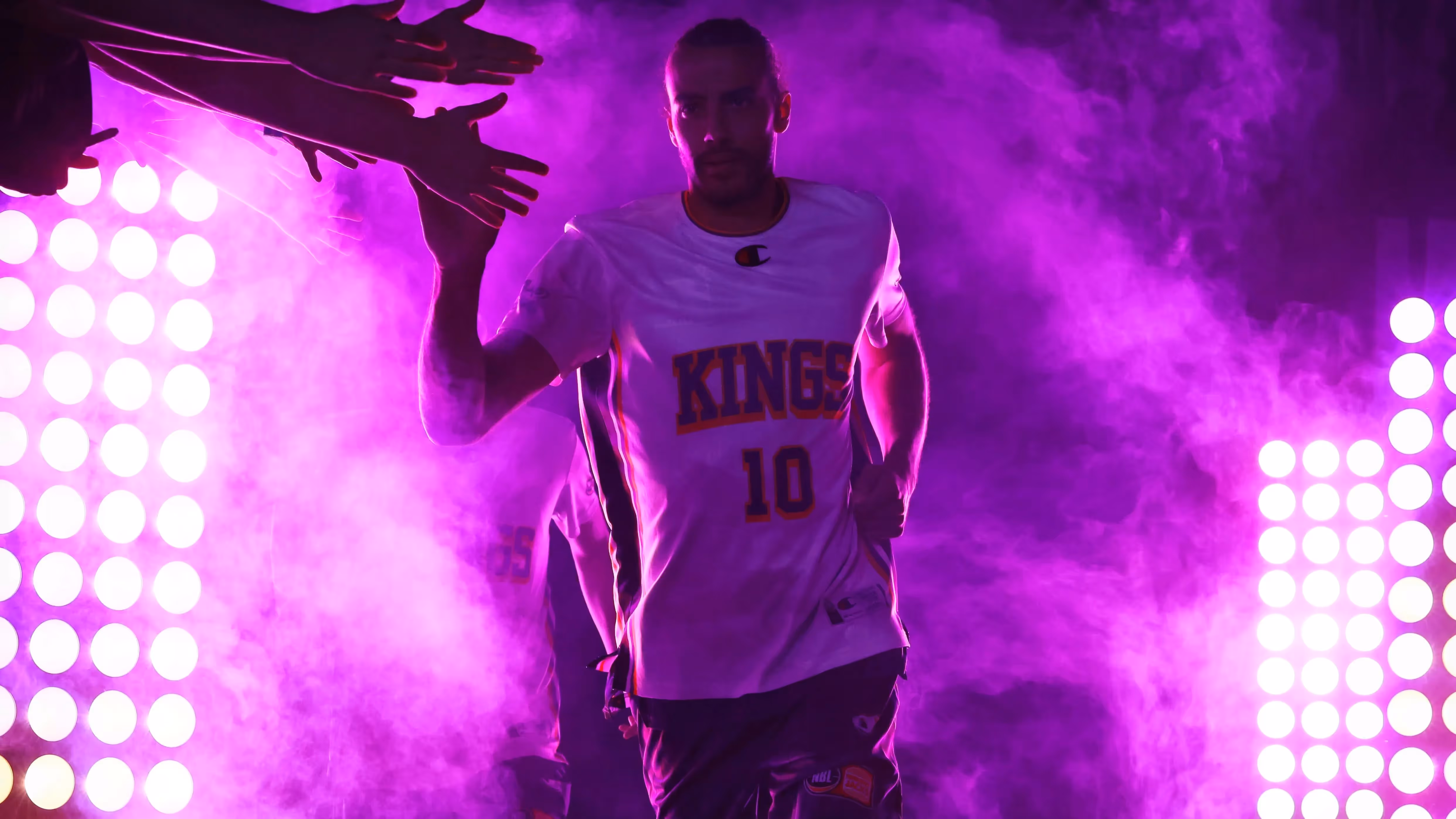 Kings Sitting in a Pressure Cooker
