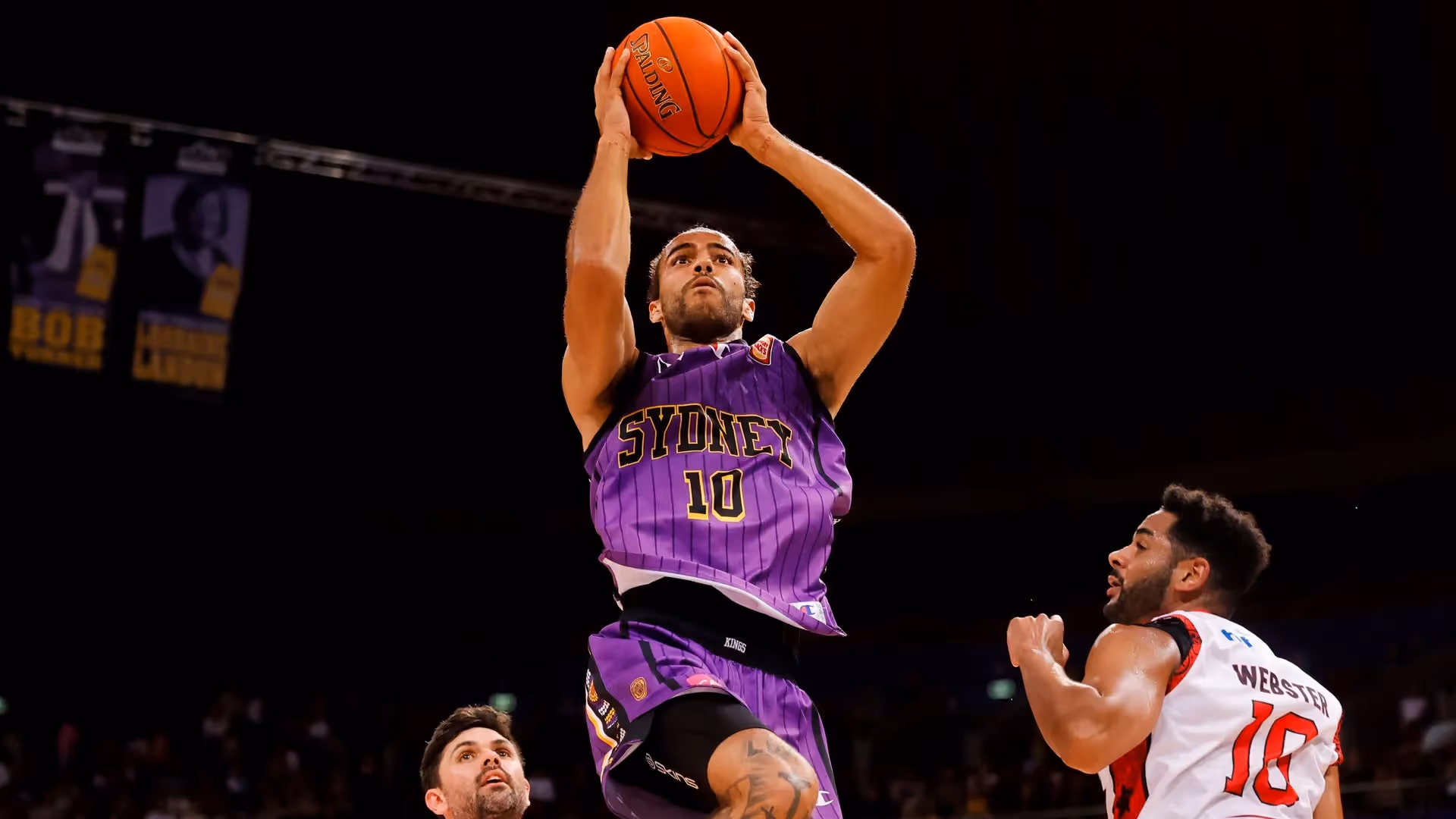 Cooks Powers League-Leading Kings Over Wildcats