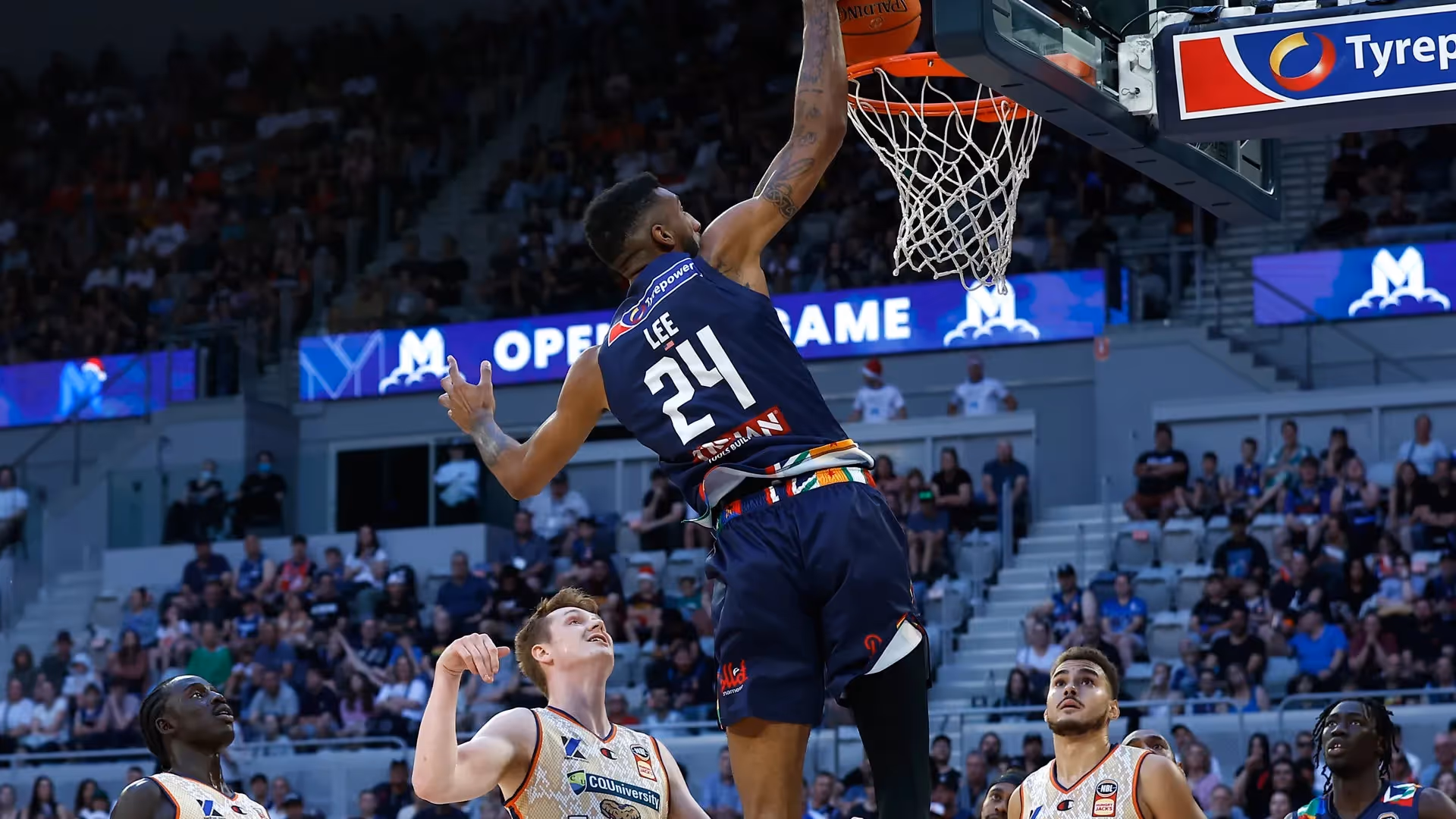 Crucial Pre-Christmas Open Air Win for United