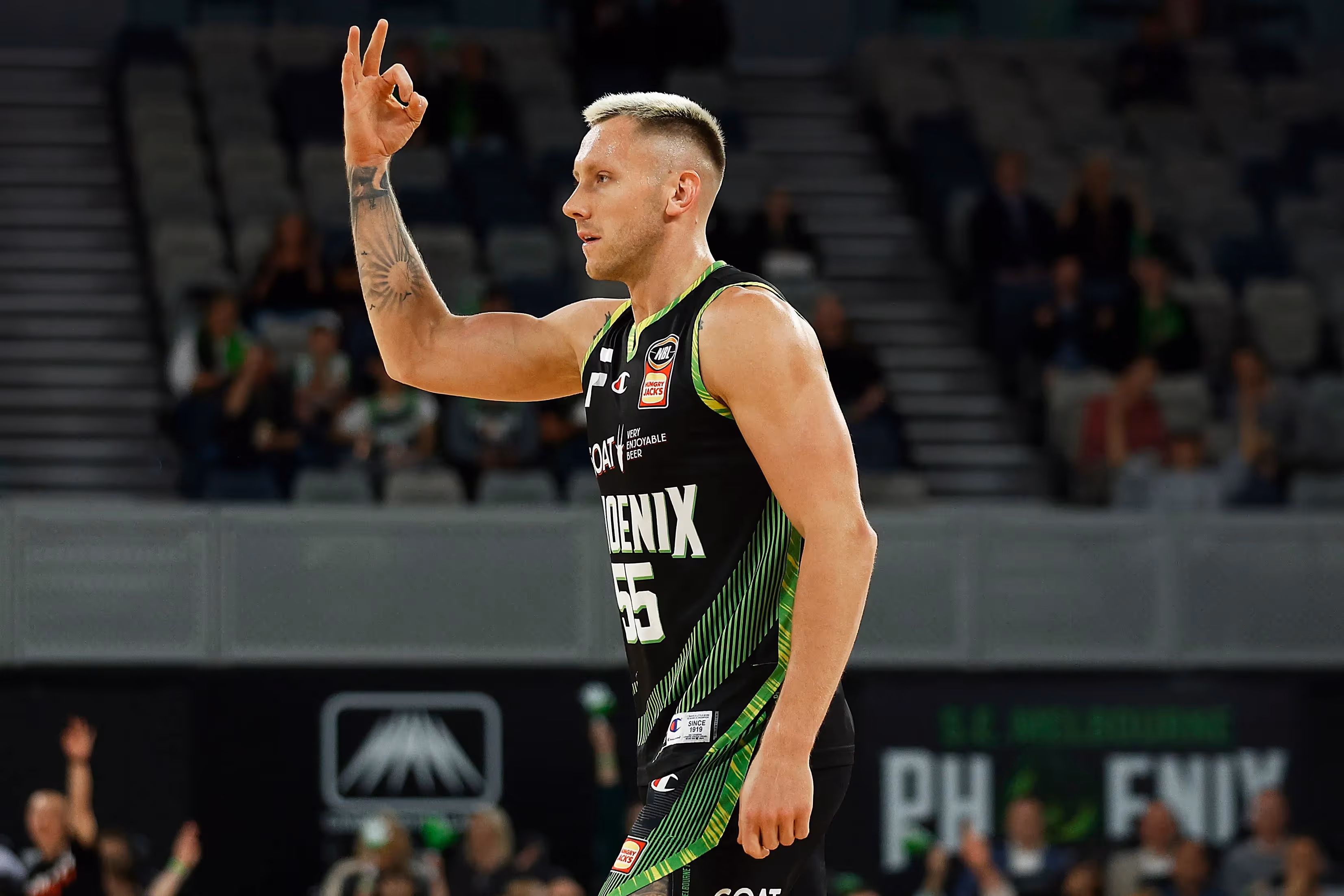 Hot Shooting Phoenix Hammer Hapless Hawks