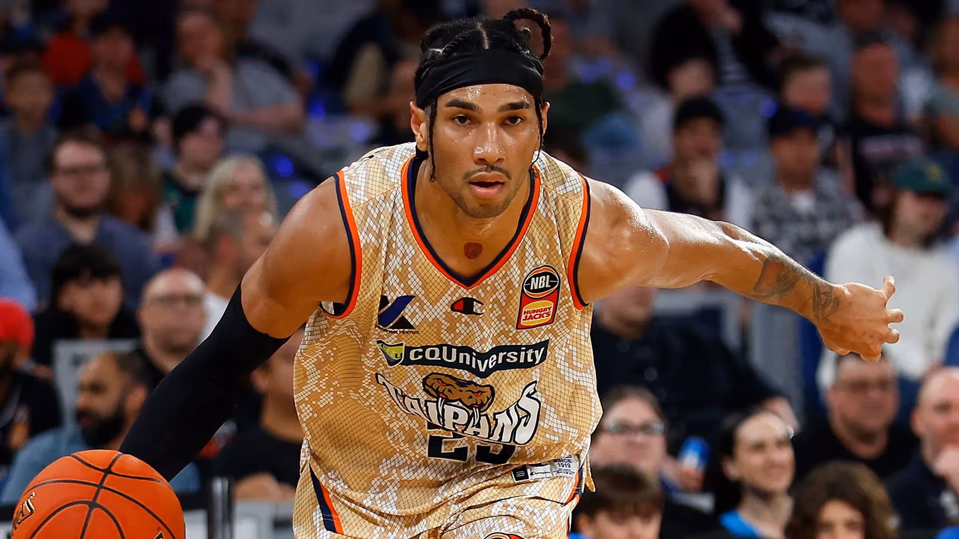 Taipans Strike, Add to Melbourne's Pain in Thriller