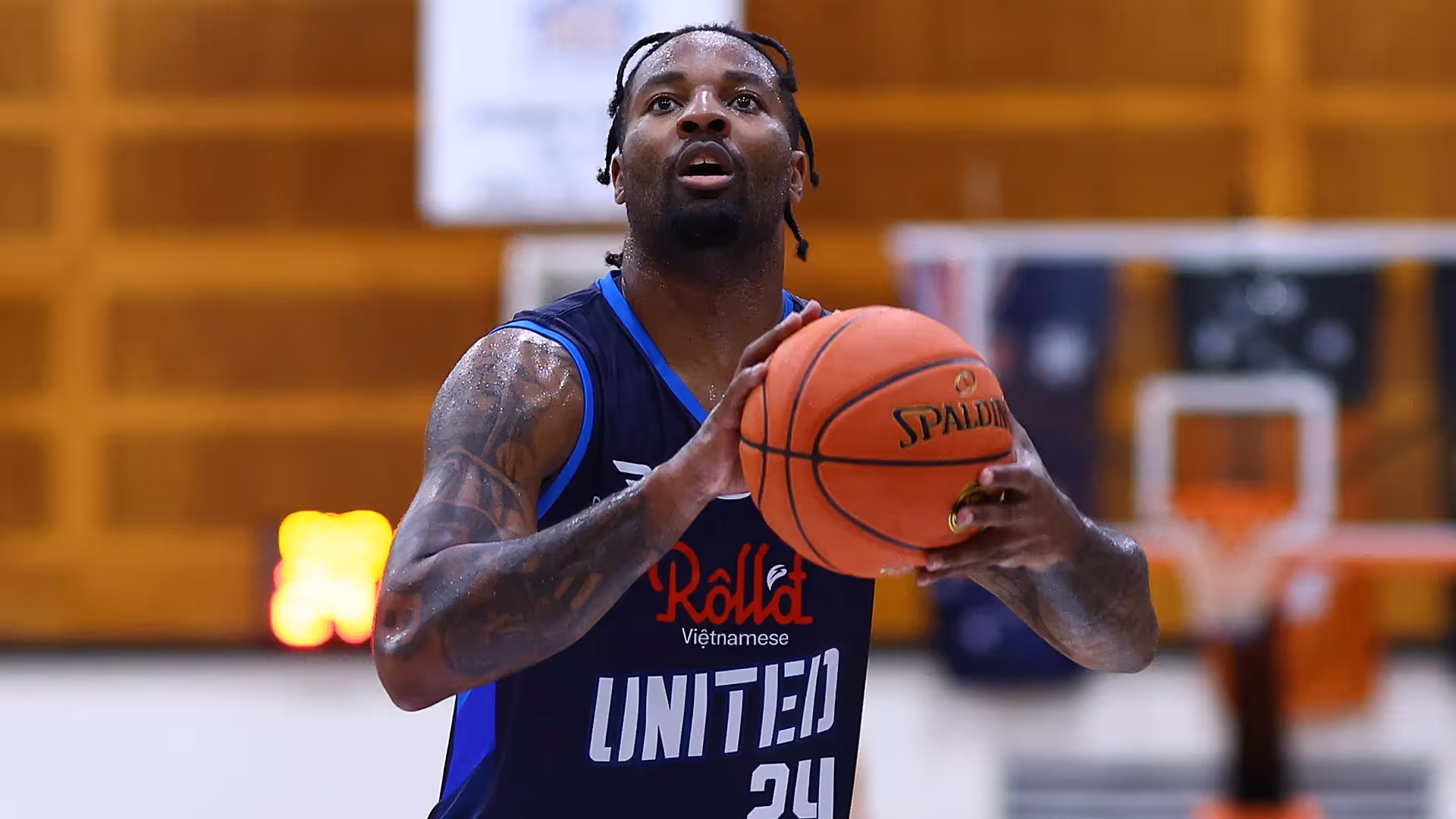 Caroline Praises NBL "Test"