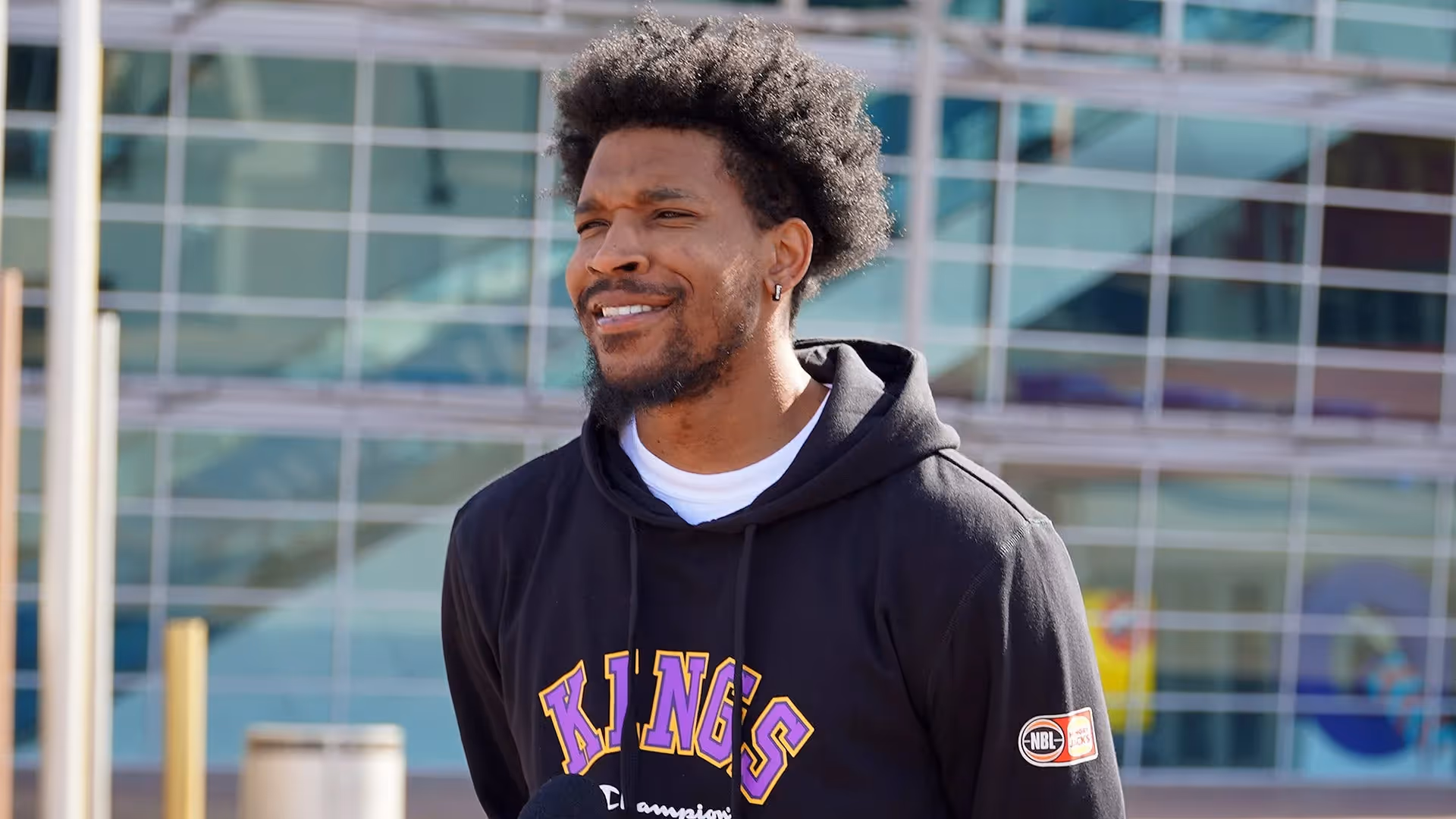 How Kings Swooped Hawks for Simon